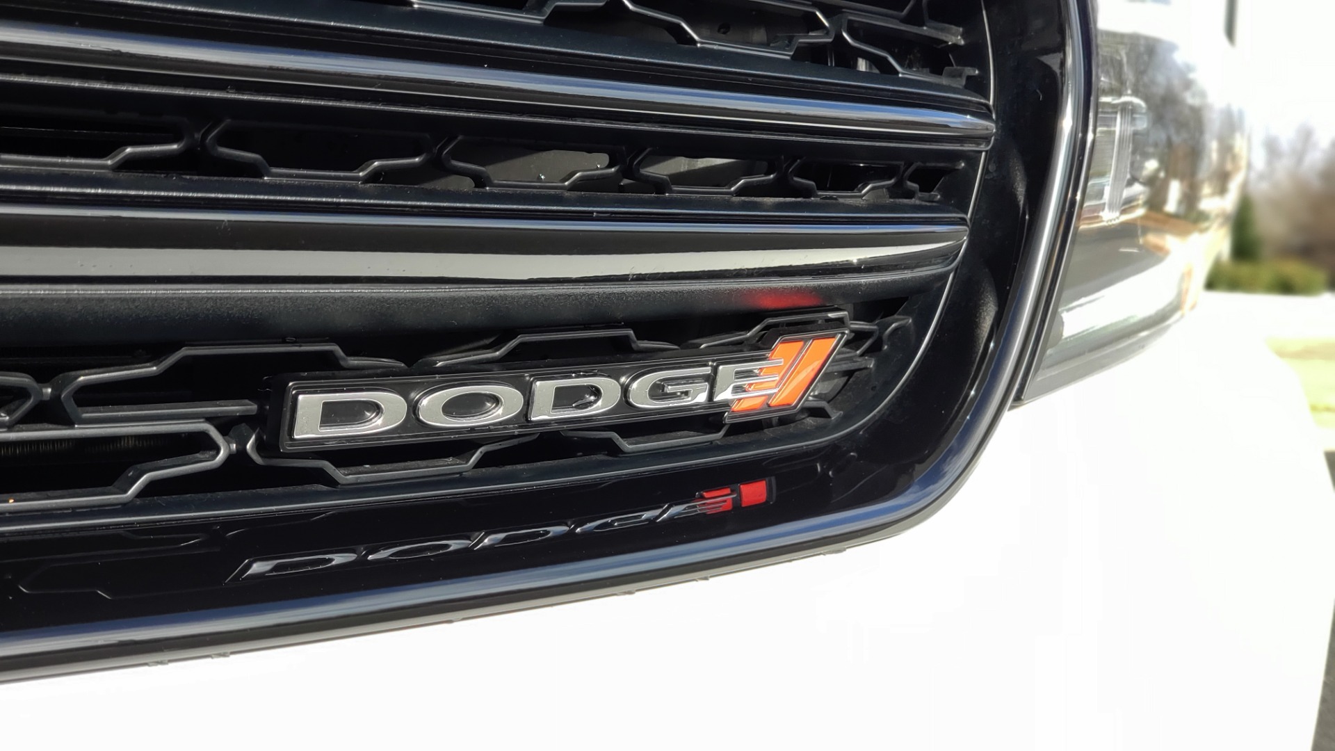 Used 2020 Dodge CHARGER SXT / RWD / V6 / 8-SPD AUTO / LTHR / HTD STS / SUNROOF / REARVIEW for sale Sold at Formula Imports in Charlotte NC 28227 21