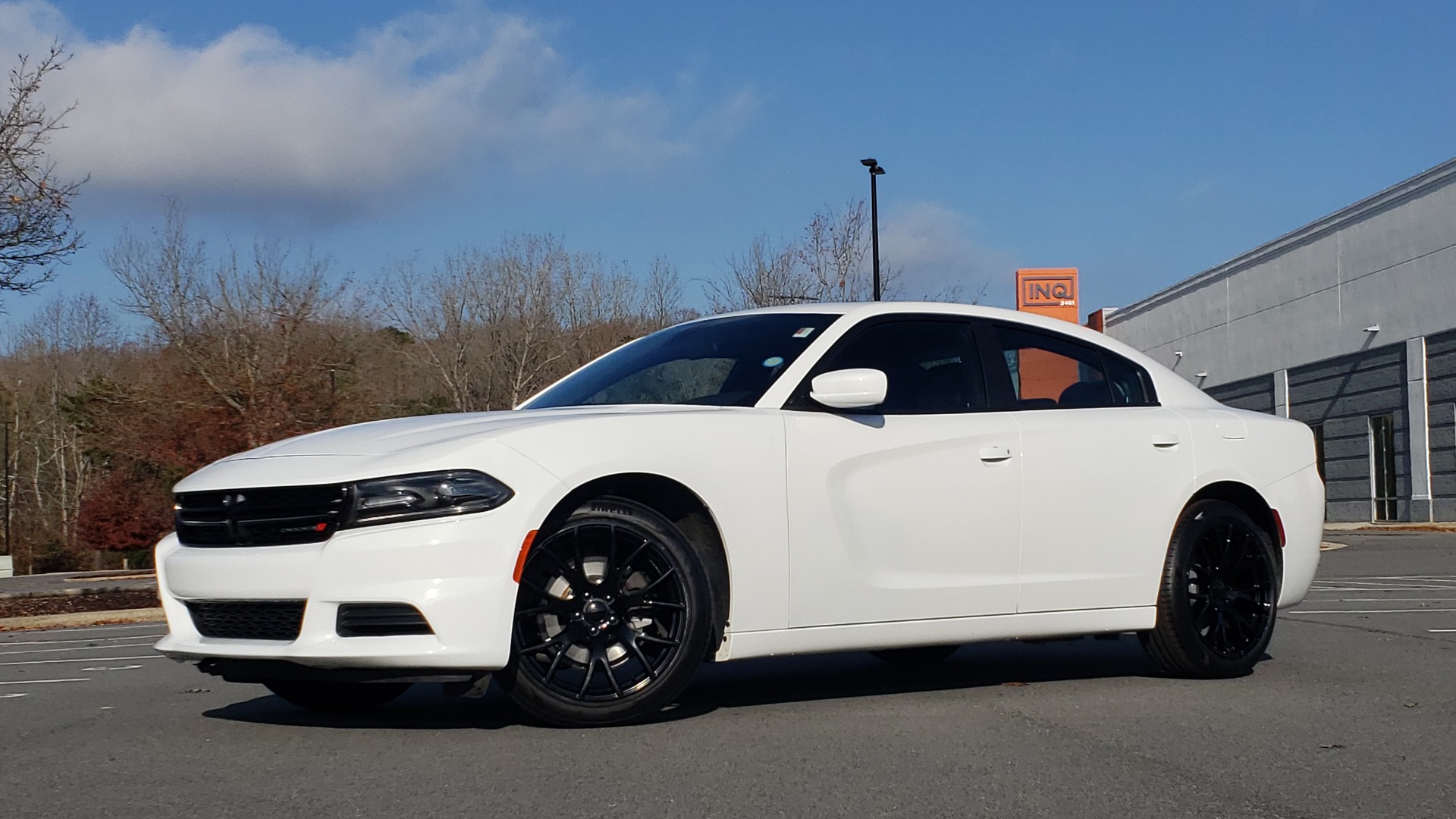 Used 2020 Dodge CHARGER SXT / RWD / V6 / 8-SPD AUTO / LTHR / HTD STS / SUNROOF / REARVIEW for sale Sold at Formula Imports in Charlotte NC 28227 3
