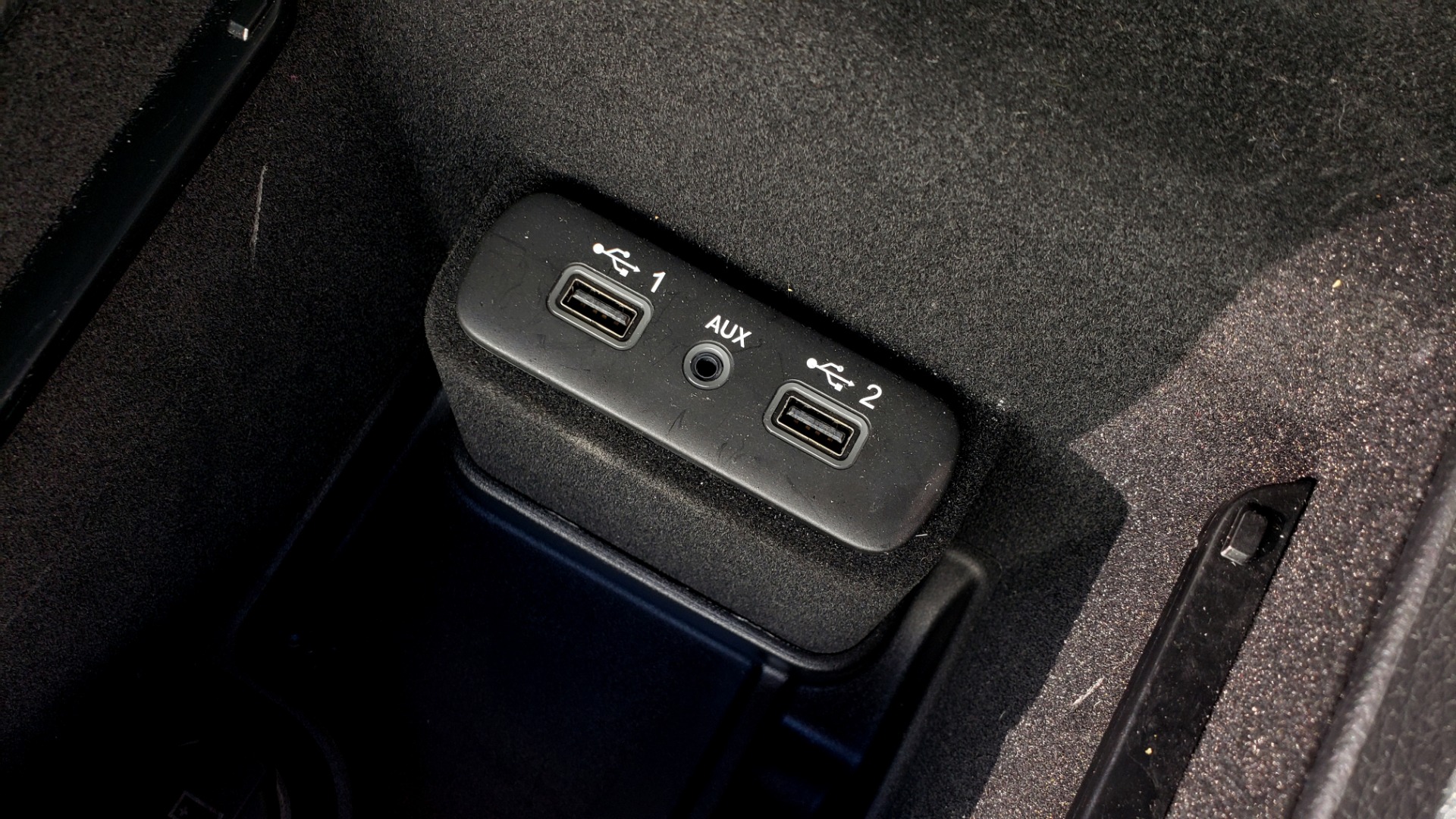 Used 2020 Dodge CHARGER SXT / RWD / V6 / 8-SPD AUTO / LTHR / HTD STS / SUNROOF / REARVIEW for sale Sold at Formula Imports in Charlotte NC 28227 54