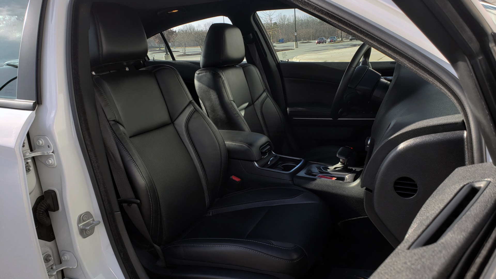 Used 2020 Dodge CHARGER SXT / RWD / V6 / 8-SPD AUTO / LTHR / HTD STS / SUNROOF / REARVIEW for sale Sold at Formula Imports in Charlotte NC 28227 63