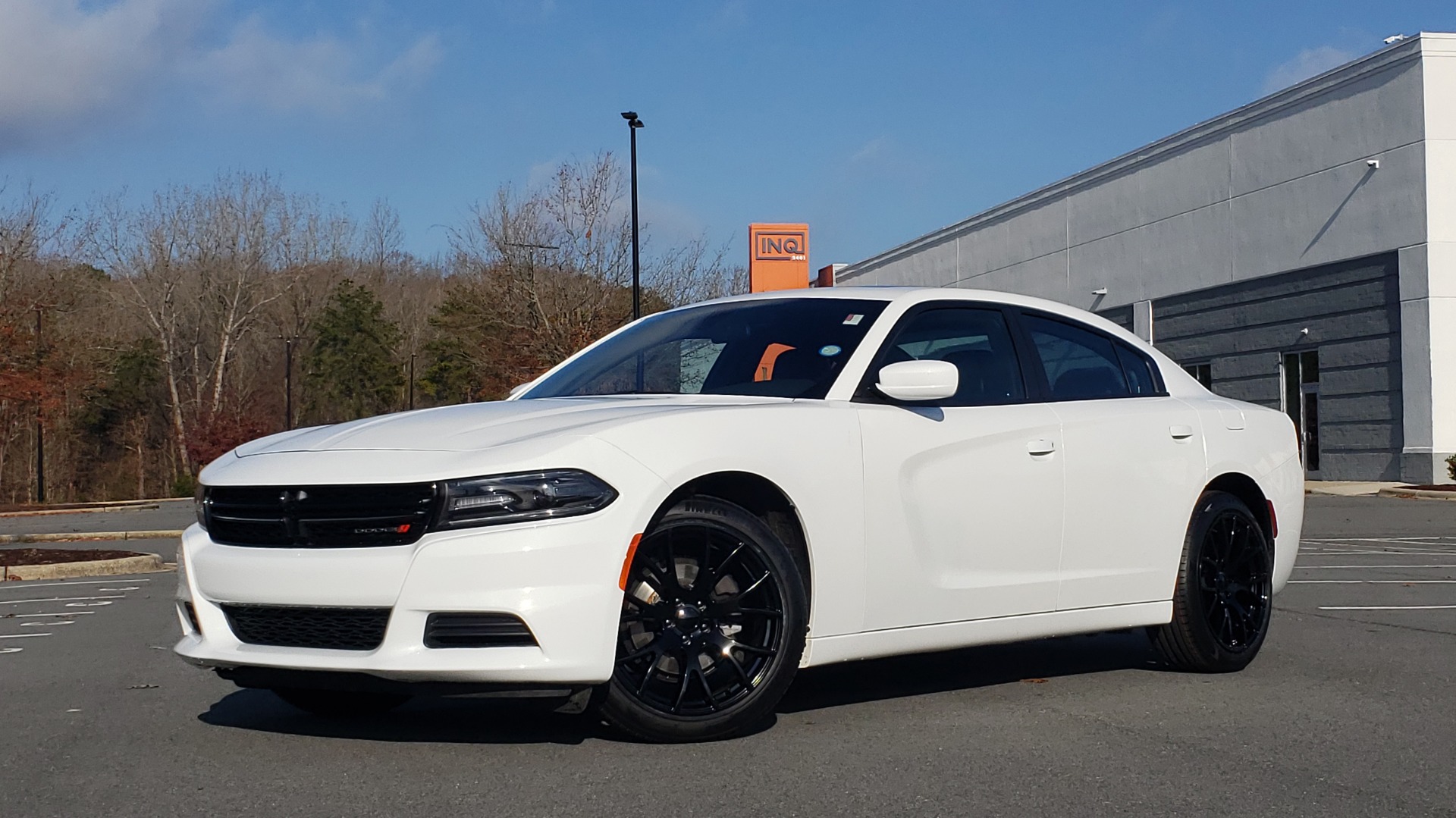 Used 2020 Dodge CHARGER SXT / RWD / V6 / 8-SPD AUTO / LTHR / HTD STS / SUNROOF / REARVIEW for sale Sold at Formula Imports in Charlotte NC 28227 1