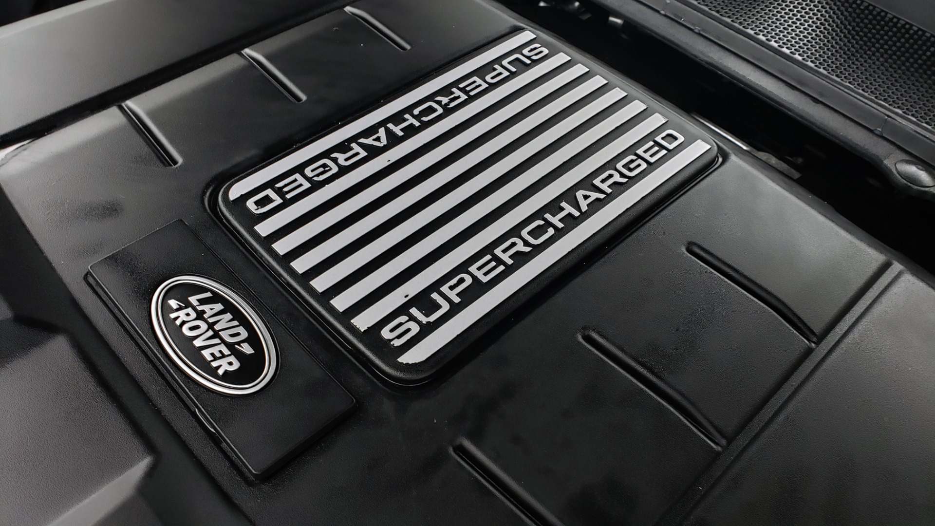 Used 2018 Land Rover RANGE ROVER AUTOBIOGRAPHY SC V8 / LONG / NAV / PANOROOF / ENT SYS / REARVIEW for sale Sold at Formula Imports in Charlotte NC 28227 14
