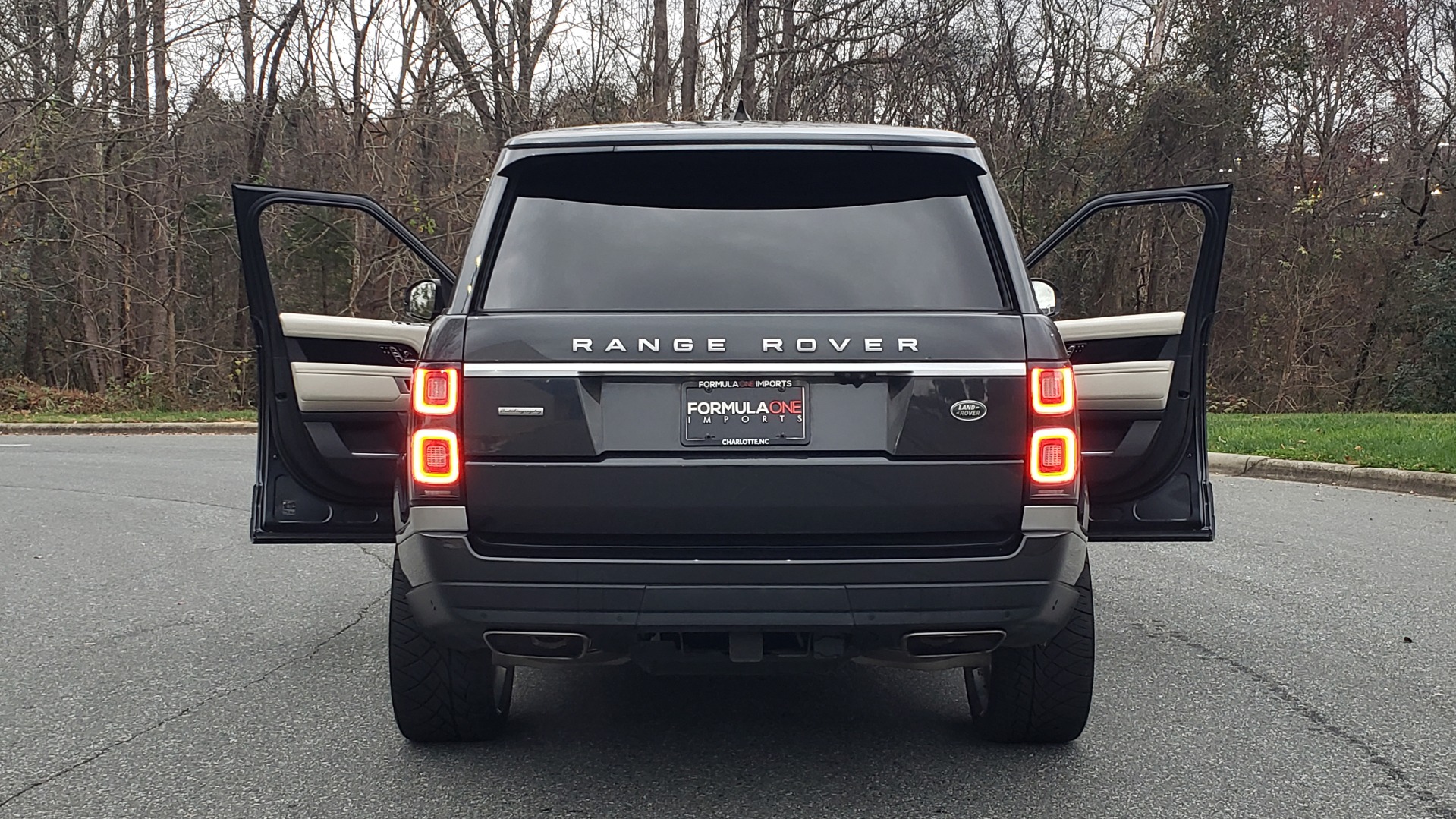 Used 2018 Land Rover RANGE ROVER AUTOBIOGRAPHY SC V8 / LONG / NAV / PANOROOF / ENT SYS / REARVIEW for sale Sold at Formula Imports in Charlotte NC 28227 32