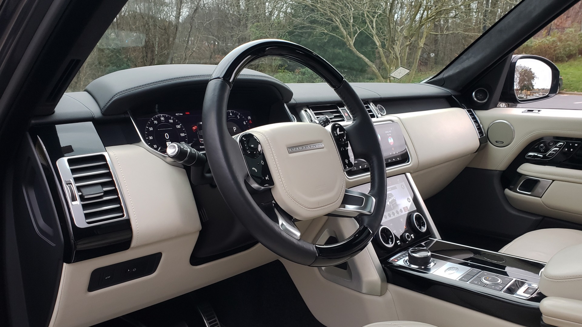 Used 2018 Land Rover RANGE ROVER AUTOBIOGRAPHY SC V8 / LONG / NAV / PANOROOF / ENT SYS / REARVIEW for sale Sold at Formula Imports in Charlotte NC 28227 44
