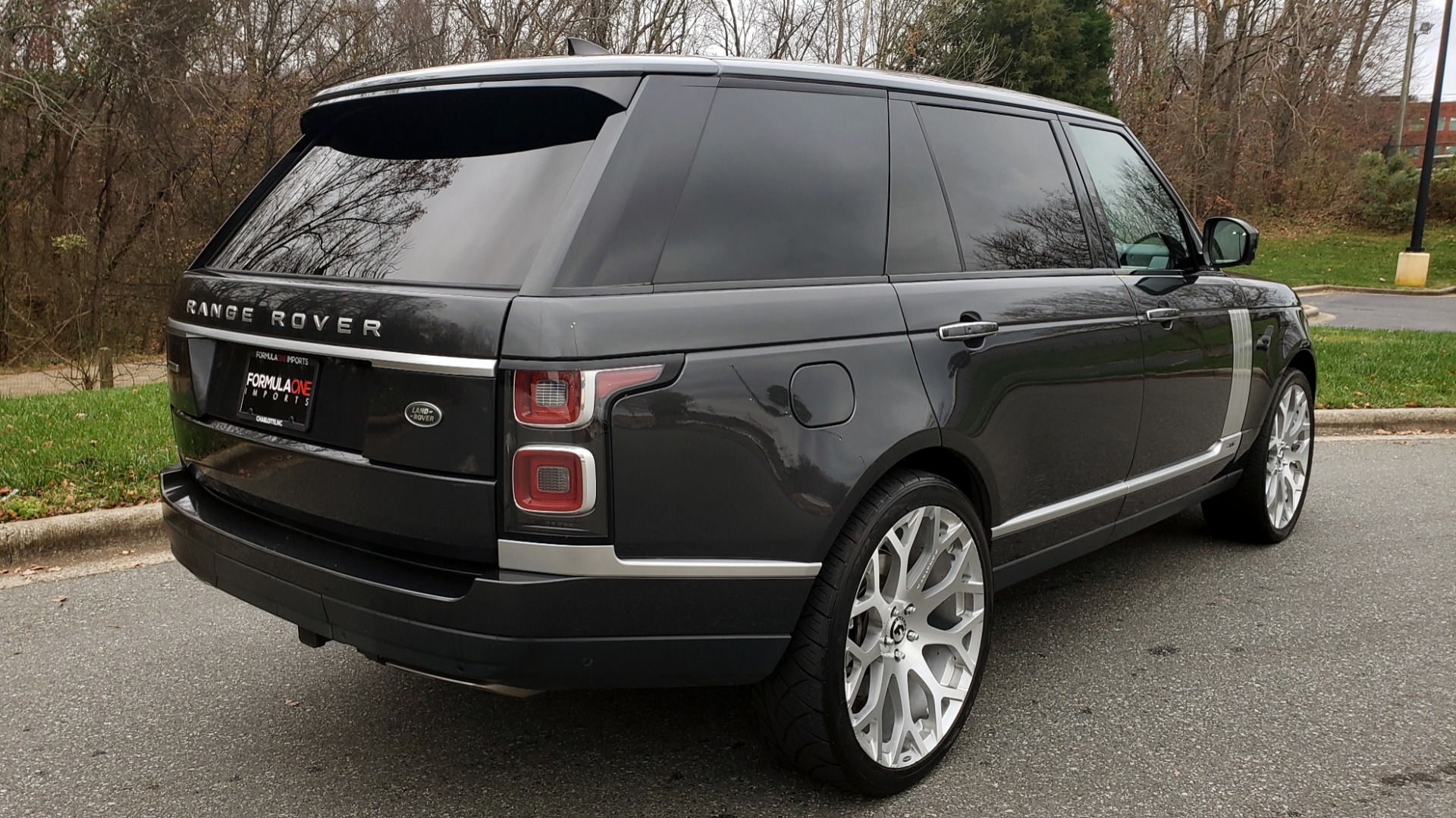 Used 2018 Land Rover RANGE ROVER AUTOBIOGRAPHY SC V8 / LONG / NAV / PANOROOF / ENT SYS / REARVIEW for sale Sold at Formula Imports in Charlotte NC 28227 7