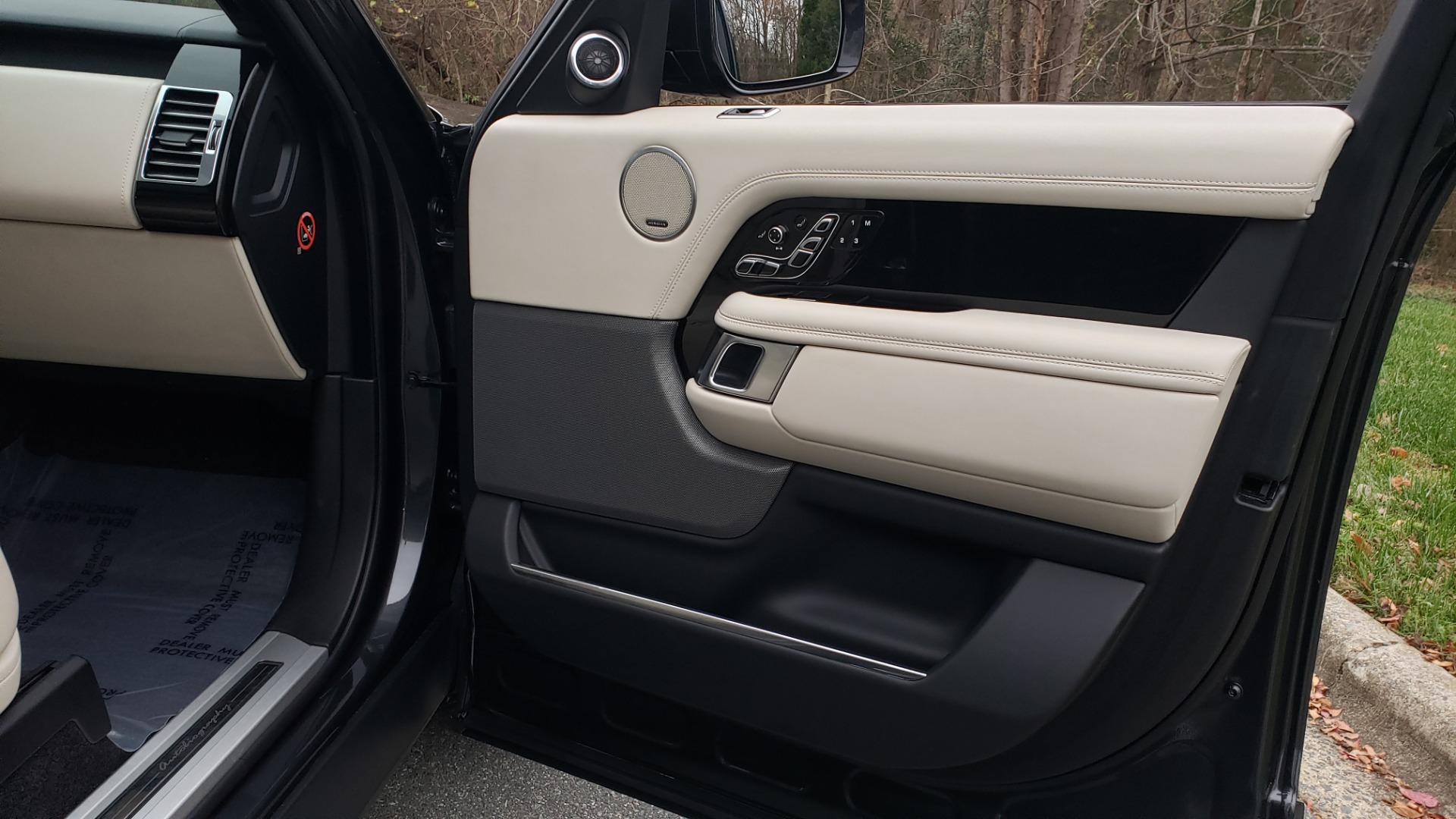 Used 2018 Land Rover RANGE ROVER AUTOBIOGRAPHY SC V8 / LONG / NAV / PANOROOF / ENT SYS / REARVIEW for sale Sold at Formula Imports in Charlotte NC 28227 75