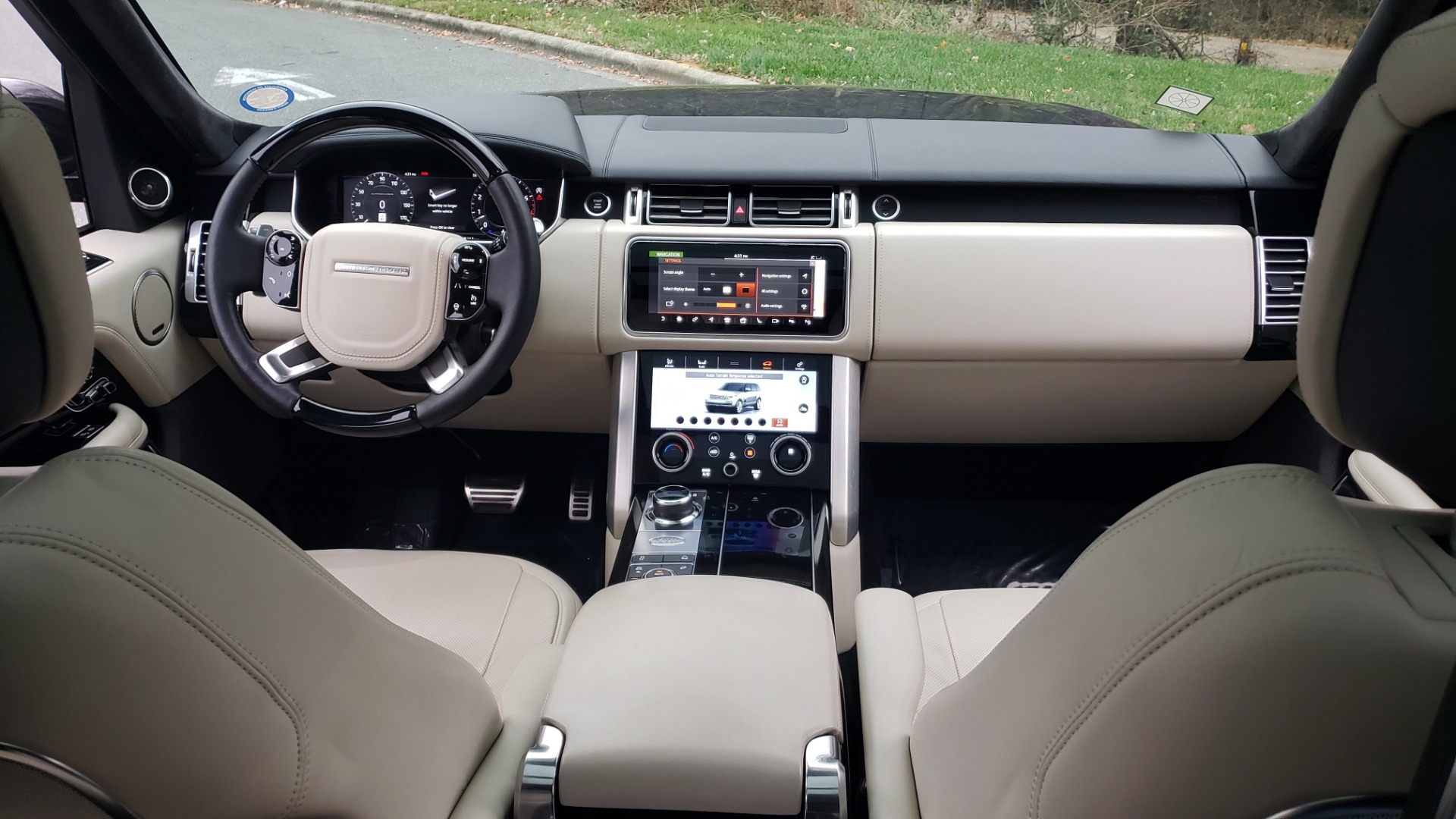 Used 2018 Land Rover RANGE ROVER AUTOBIOGRAPHY SC V8 / LONG / NAV / PANOROOF / ENT SYS / REARVIEW for sale Sold at Formula Imports in Charlotte NC 28227 93