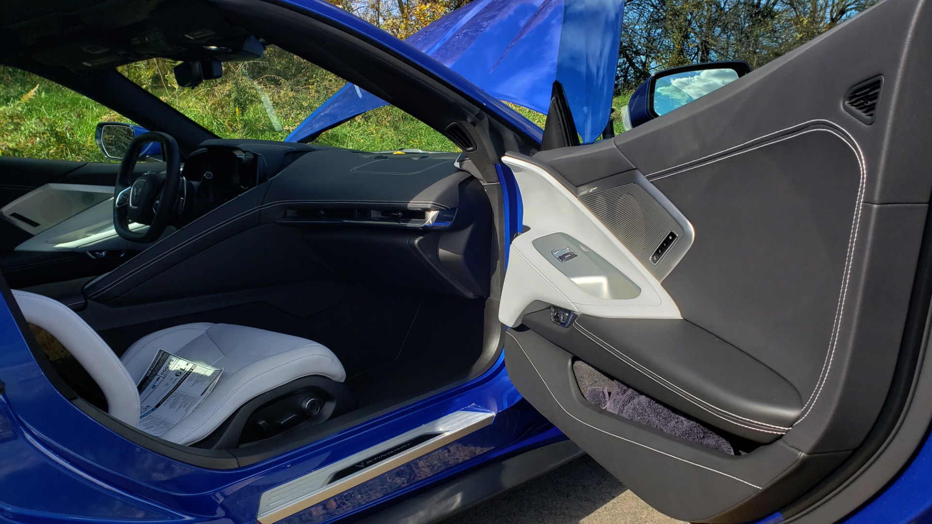 Used 2020 Chevrolet C8 CORVETTE STINGRAY 2LT COUPE / NAV / HUD / BOSE / GT2 SEATS / FRONT LIFT / REARVIEW for sale Sold at Formula Imports in Charlotte NC 28227 31