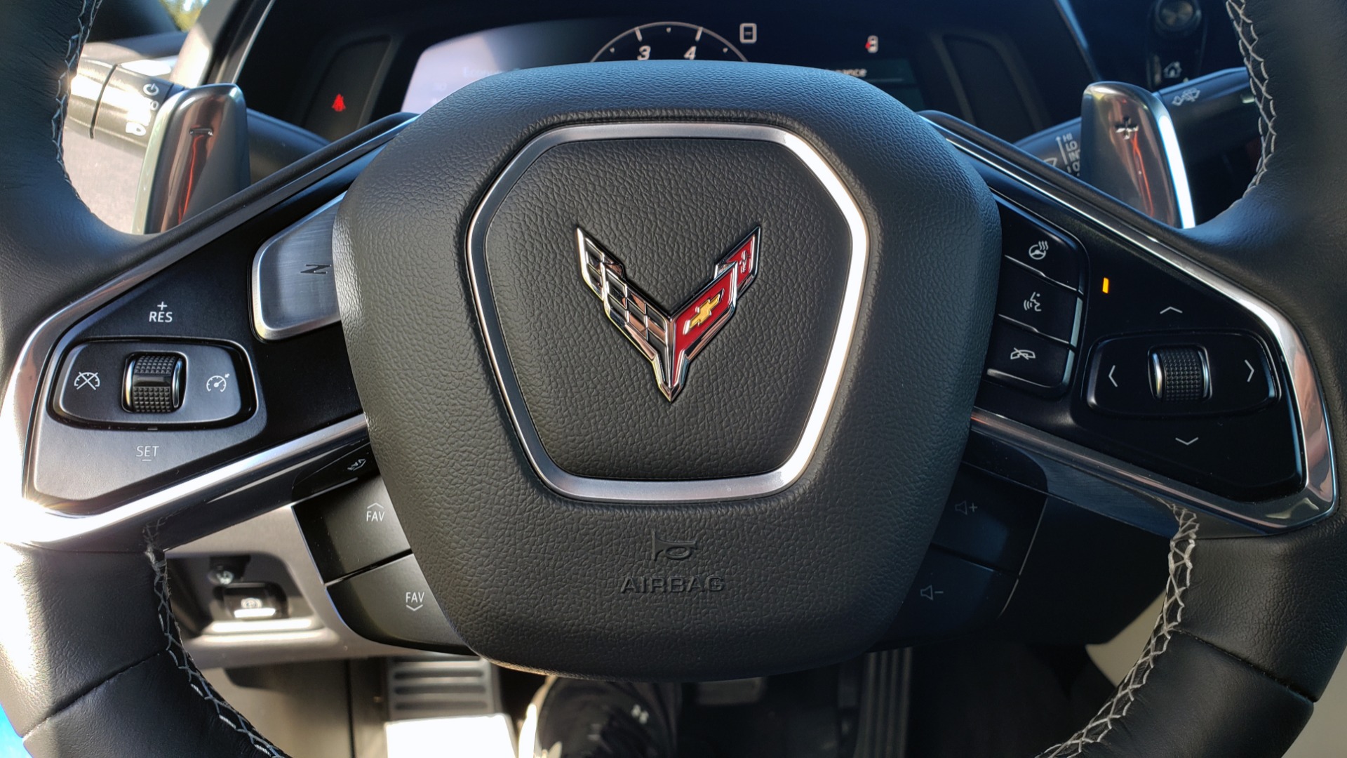 Used 2020 Chevrolet C8 CORVETTE STINGRAY 2LT COUPE / NAV / HUD / BOSE / GT2 SEATS / FRONT LIFT / REARVIEW for sale Sold at Formula Imports in Charlotte NC 28227 57