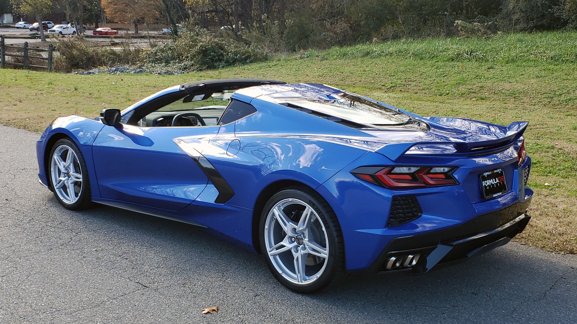 Used 2020 Chevrolet C8 CORVETTE STINGRAY 2LT COUPE / NAV / HUD / BOSE / GT2 SEATS / FRONT LIFT / REARVIEW for sale Sold at Formula Imports in Charlotte NC 28227 8