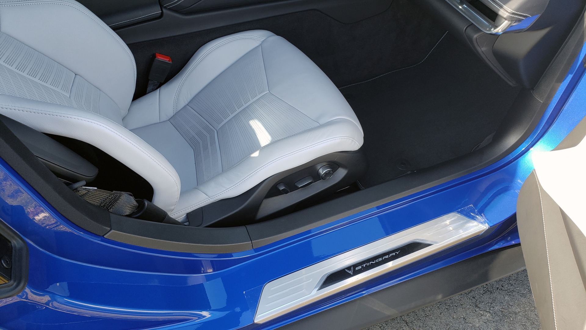 Used 2020 Chevrolet C8 CORVETTE STINGRAY 2LT COUPE / NAV / HUD / BOSE / GT2 SEATS / FRONT LIFT / REARVIEW for sale Sold at Formula Imports in Charlotte NC 28227 81