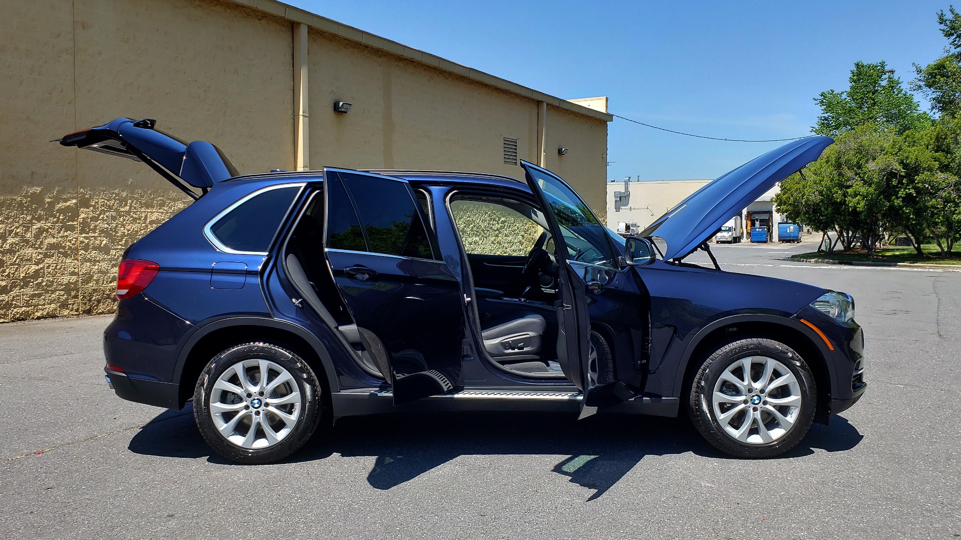 Used 2016 BMW X5 XDRIVE35I / PREM PKG / NAV / DRVR ASST PLUS / REARVIEW for sale Sold at Formula Imports in Charlotte NC 28227 10