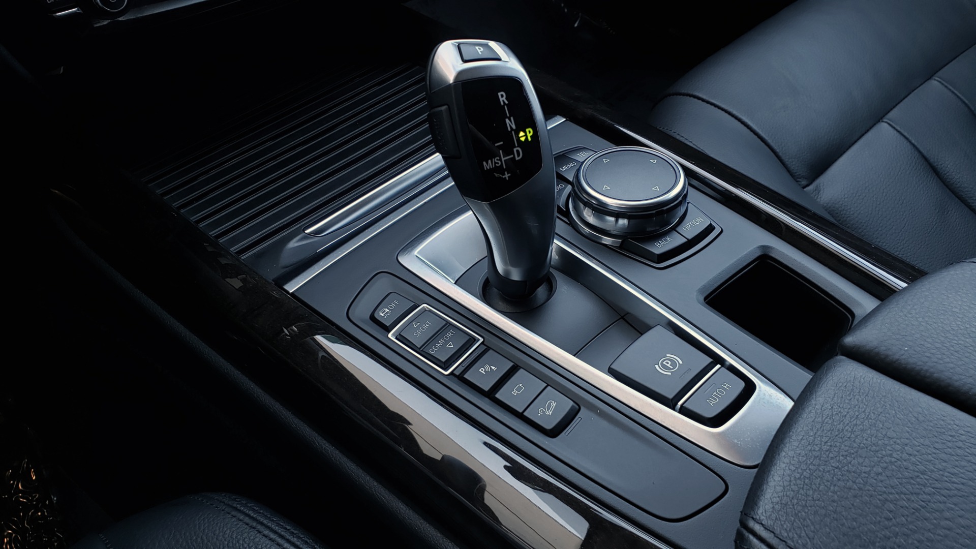 Used 2016 BMW X5 XDRIVE35I / PREM PKG / NAV / DRVR ASST PLUS / REARVIEW for sale Sold at Formula Imports in Charlotte NC 28227 36