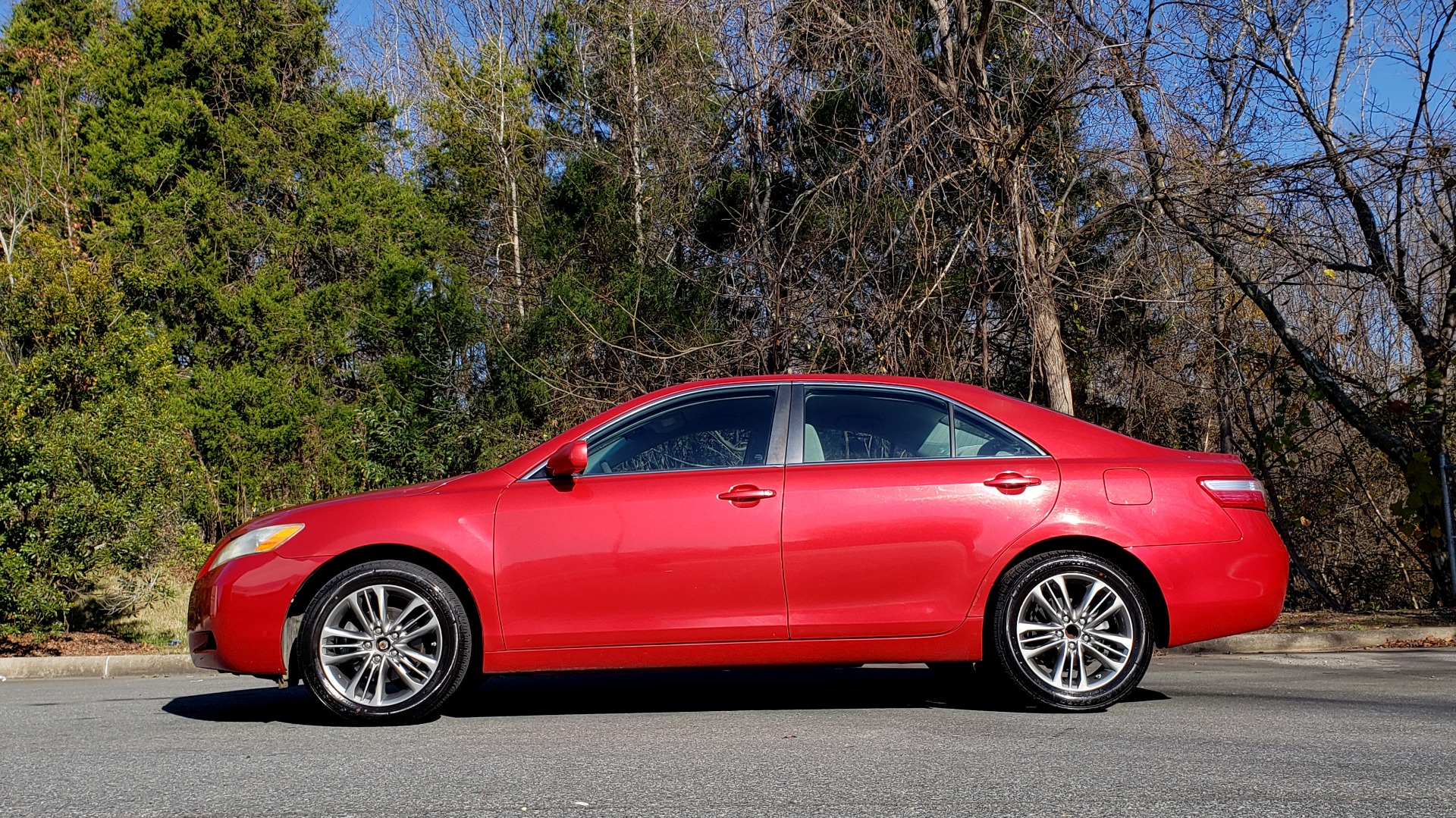 Used 2009 Toyota CAMRY LE / 2.4L SEDAN / FWD / 4-CYL / AUTO / CLOTH / CLEAN for sale Sold at Formula Imports in Charlotte NC 28227 2