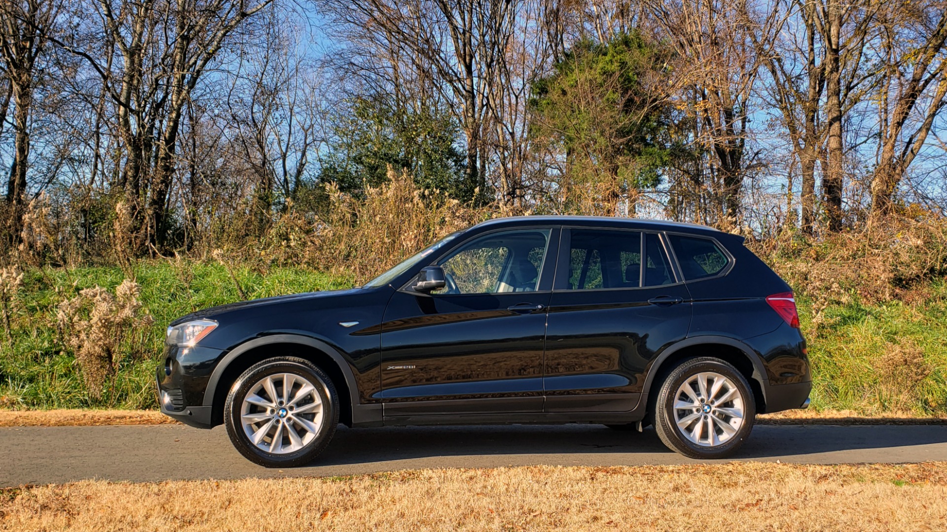 Used 2017 BMW X3 XDRIVE28I / PREM PKG / NAV / DRVR ASST / HTD STS / CAMERAS for sale Sold at Formula Imports in Charlotte NC 28227 7