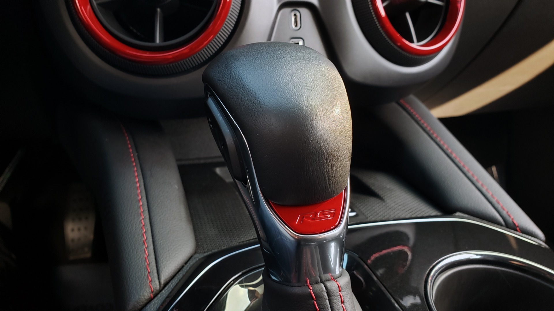 Used 2020 Chevrolet BLAZER RS / 3.6L V6 / 9-SPD AUTO / NAV / BOSE / HTD STS / REARVIEW for sale Sold at Formula Imports in Charlotte NC 28227 53