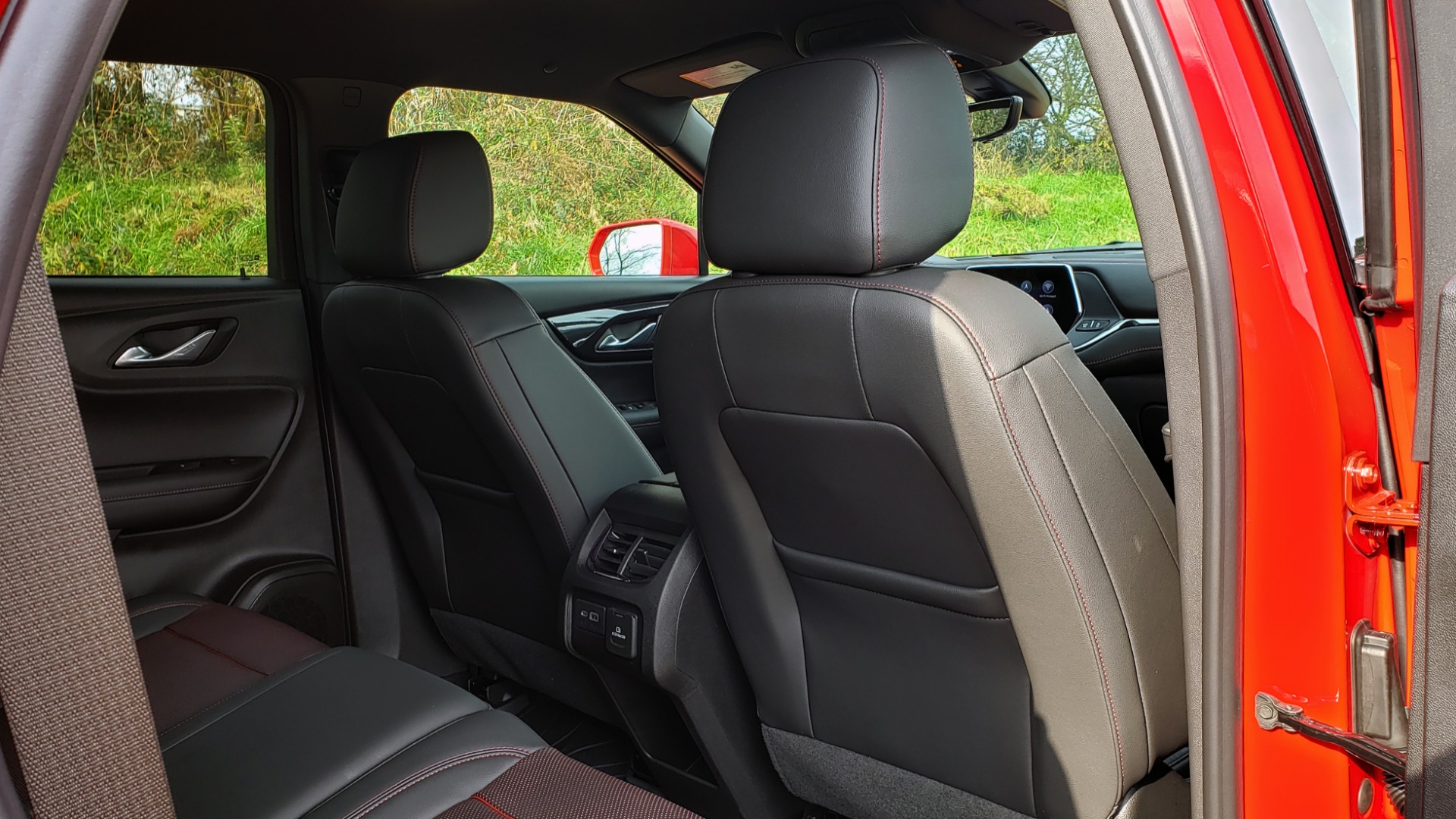 Used 2020 Chevrolet BLAZER RS / 3.6L V6 / 9-SPD AUTO / NAV / BOSE / HTD STS / REARVIEW for sale Sold at Formula Imports in Charlotte NC 28227 83