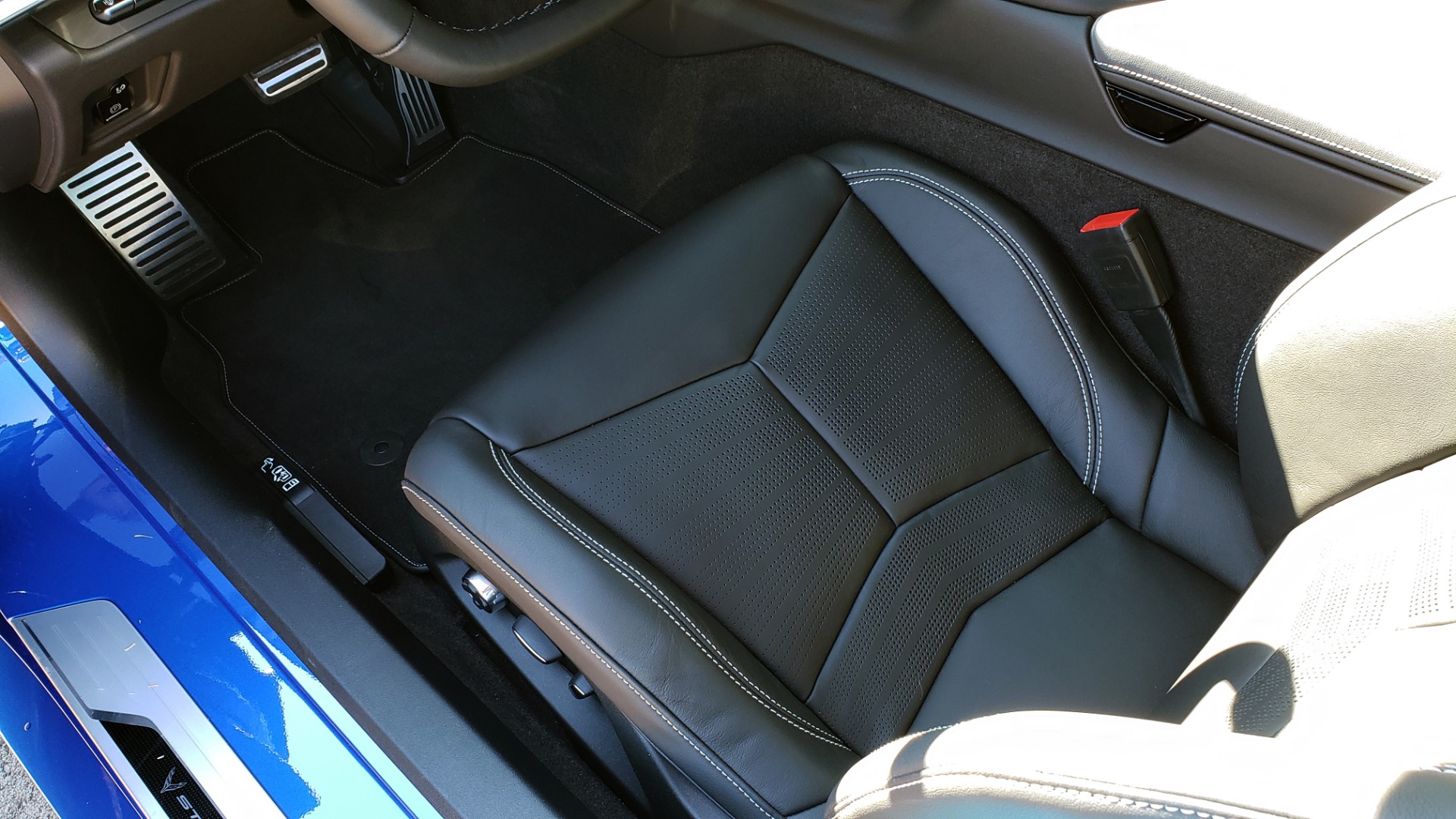 Used 2020 Chevrolet C8 CORVETTE STINGRAY 2LT COUPE / NAV / HUD / BOSE / GT2 SEATS / FRONT LIFT / REARVIEW for sale Sold at Formula Imports in Charlotte NC 28227 54