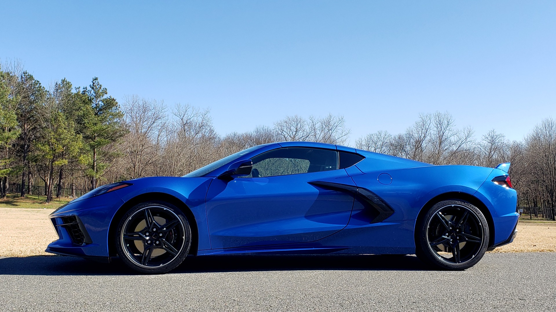 Used 2020 Chevrolet C8 CORVETTE STINGRAY 2LT COUPE / NAV / HUD / BOSE / GT2 SEATS / FRONT LIFT / REARVIEW for sale Sold at Formula Imports in Charlotte NC 28227 6