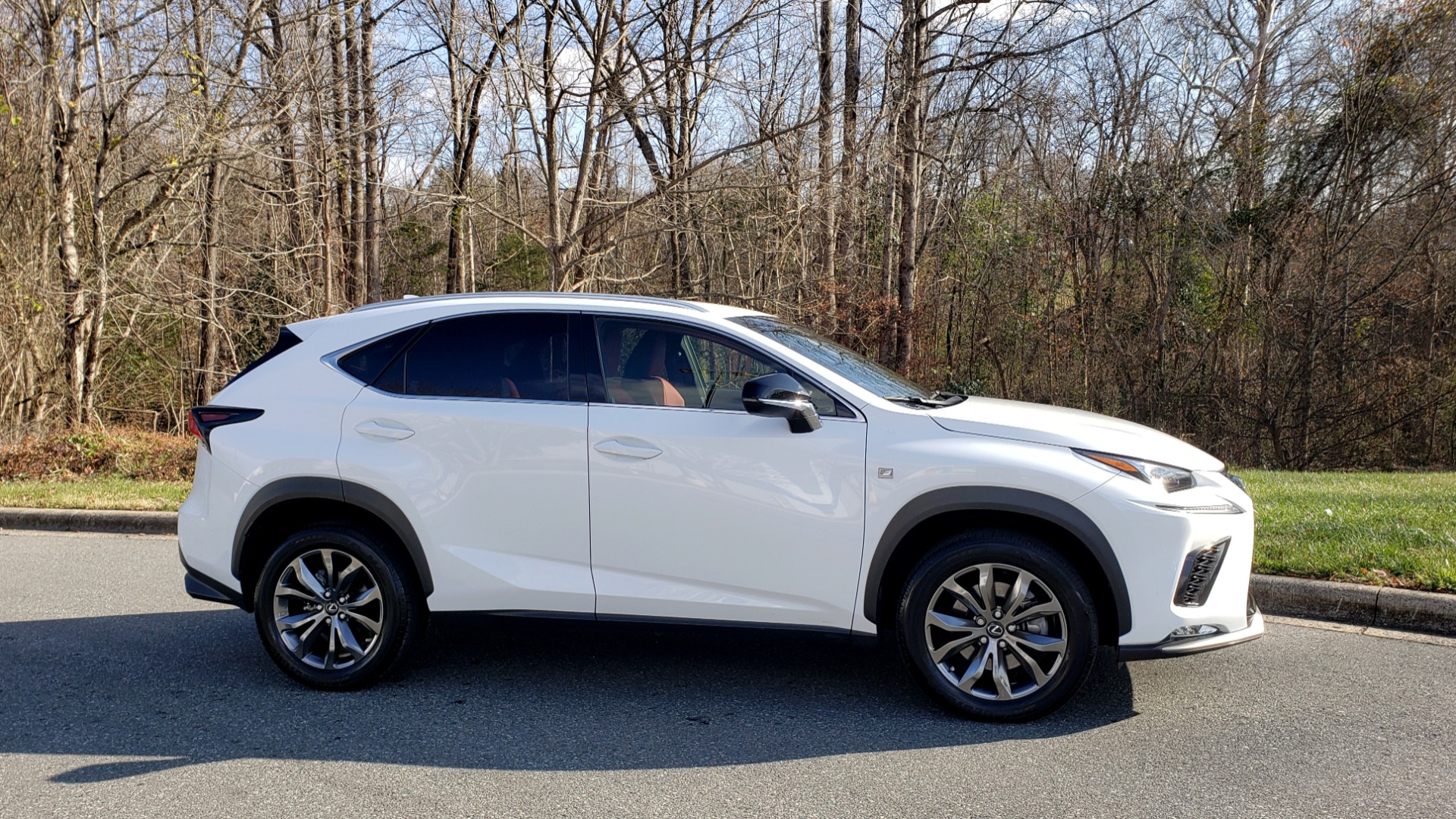 Used 2019 Lexus NX 300 F-SPORT / 2.0L TURBO / LEATHER / 18IN WHEELS / REARVIEW for sale Sold at Formula Imports in Charlotte NC 28227 5