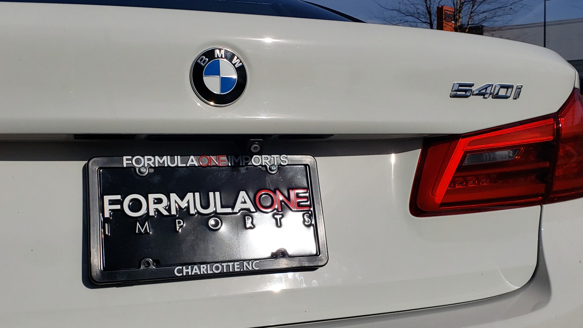 Used 2017 BMW 5 SERIES 540I PREMIUM / M-SPORT / PDC / APPLE CAR PLAY / WIFI for sale Sold at Formula Imports in Charlotte NC 28227 33
