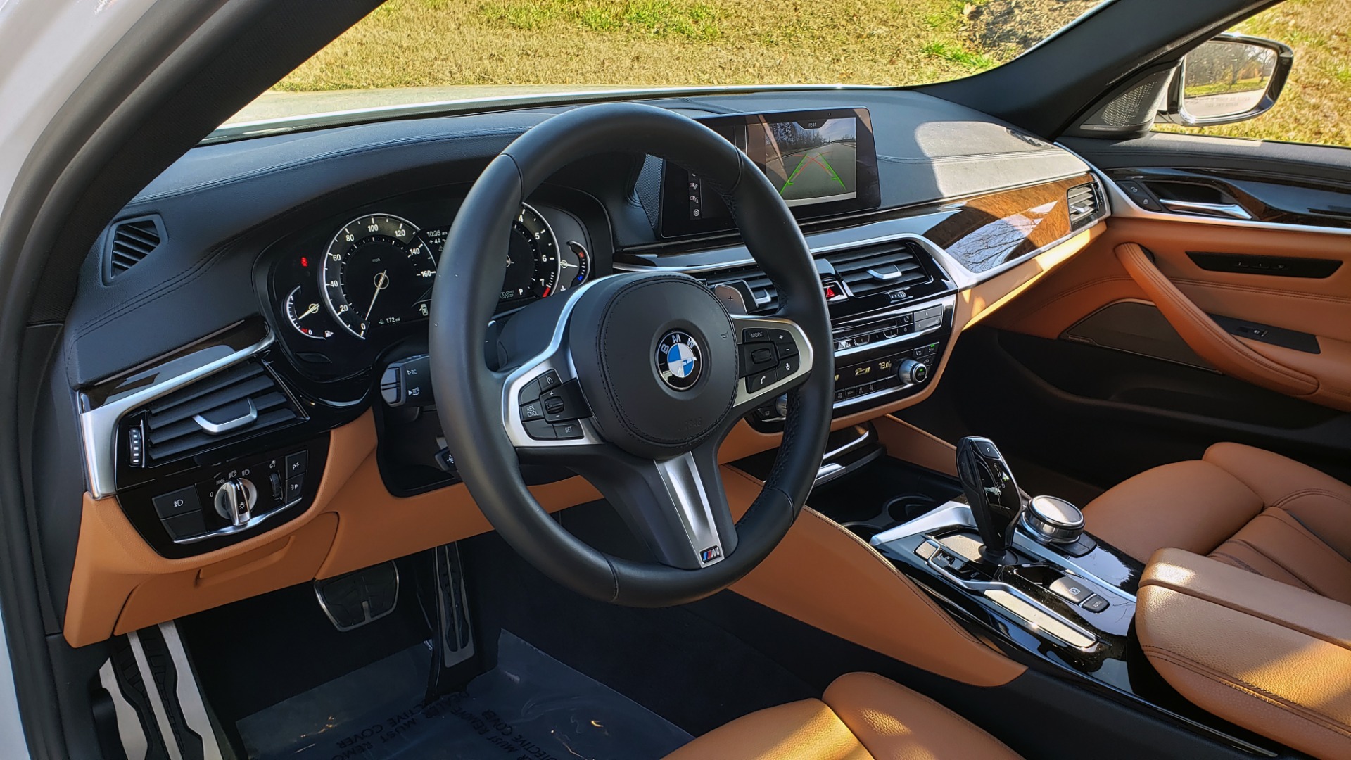 Used 2017 BMW 5 SERIES 540I PREMIUM / M-SPORT / PDC / APPLE CAR PLAY / WIFI for sale Sold at Formula Imports in Charlotte NC 28227 42