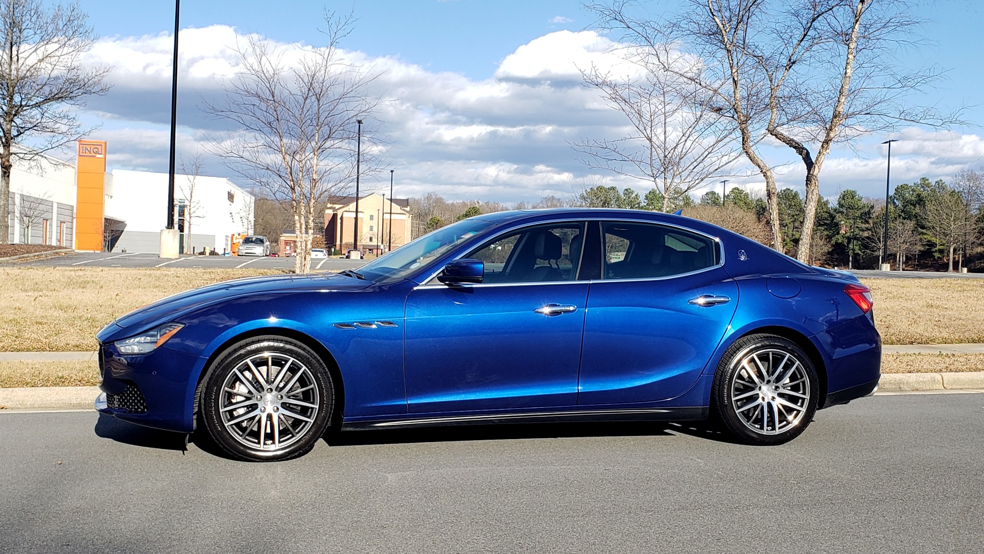 Used 2015 Maserati GHIBLI 3.0L SEDAN / TWIN-TURBO V6 / NAV / SUNROOF / REARVIEW for sale Sold at Formula Imports in Charlotte NC 28227 2
