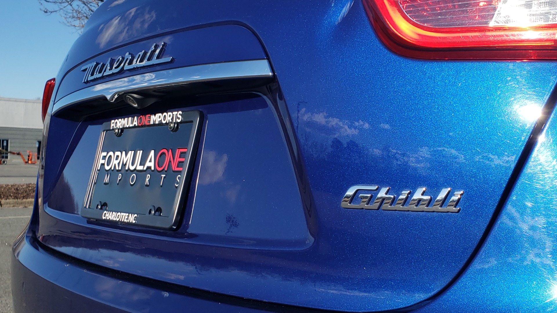 Used 2015 Maserati GHIBLI 3.0L SEDAN / TWIN-TURBO V6 / NAV / SUNROOF / REARVIEW for sale Sold at Formula Imports in Charlotte NC 28227 36