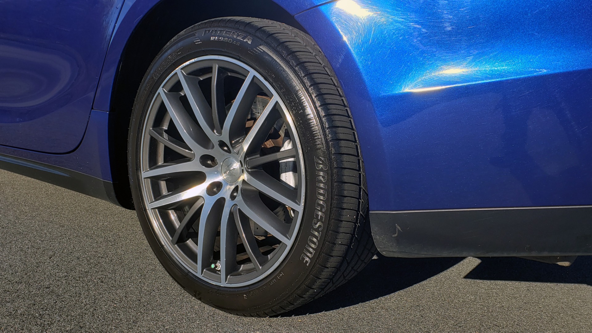 Used 2015 Maserati GHIBLI 3.0L SEDAN / TWIN-TURBO V6 / NAV / SUNROOF / REARVIEW for sale Sold at Formula Imports in Charlotte NC 28227 9