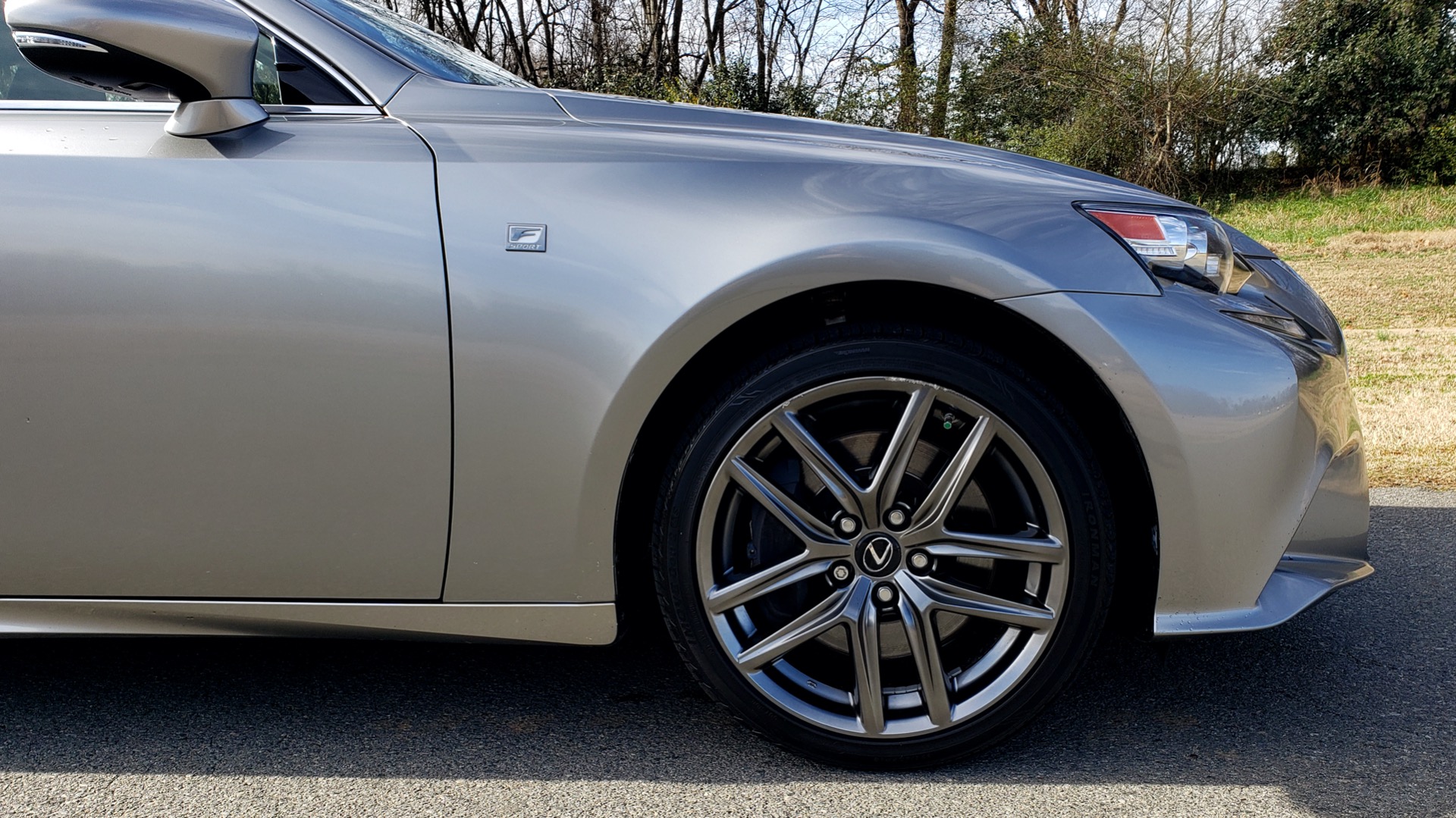 Used 2016 Lexus IS 200t F-SPORT / SUNROOF / NAV / BSM / DYNAMIC RADAR CRUISE for sale Sold at Formula Imports in Charlotte NC 28227 13