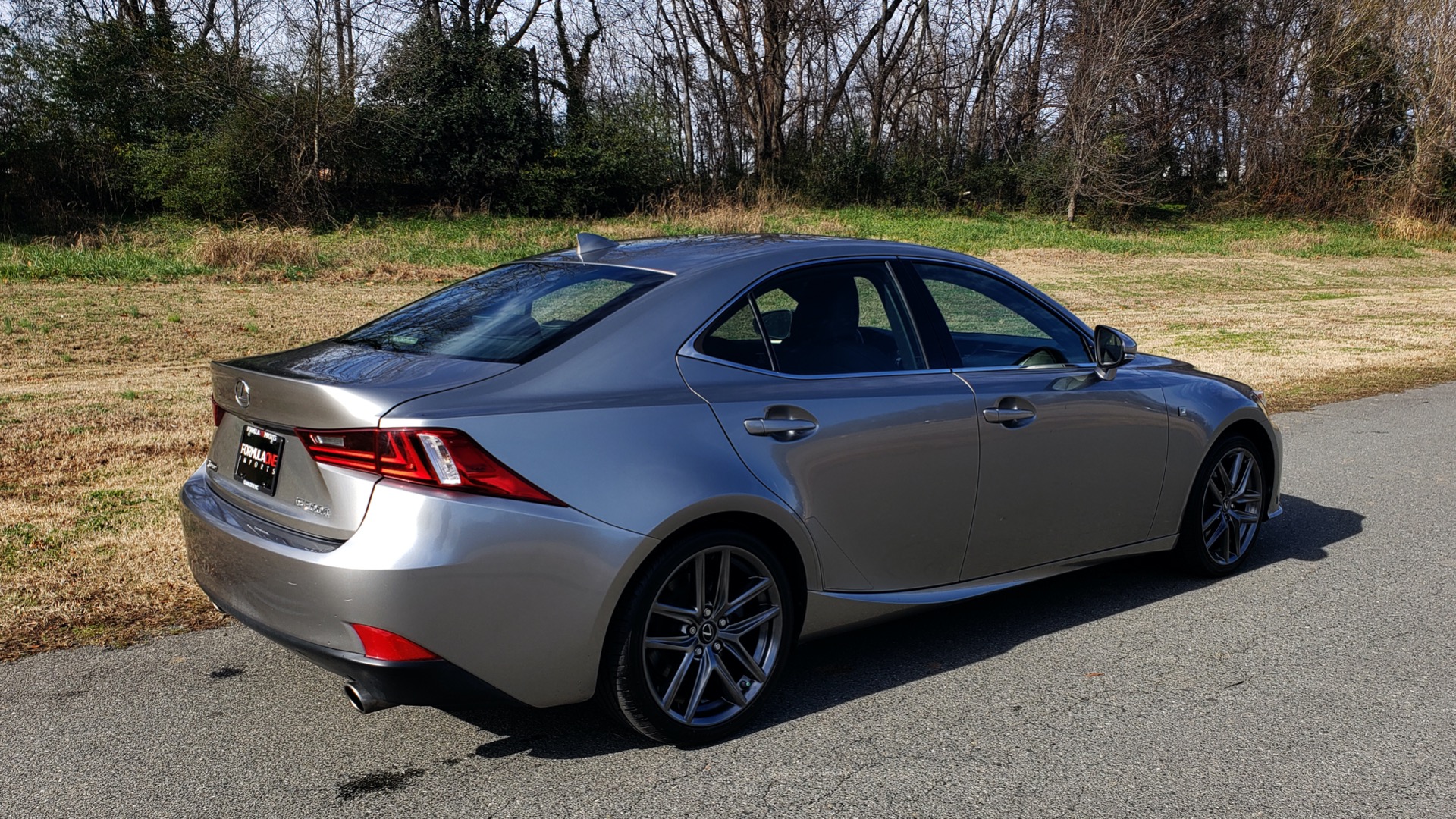 Used 2016 Lexus IS 200t F-SPORT / SUNROOF / NAV / BSM / DYNAMIC RADAR CRUISE for sale Sold at Formula Imports in Charlotte NC 28227 9