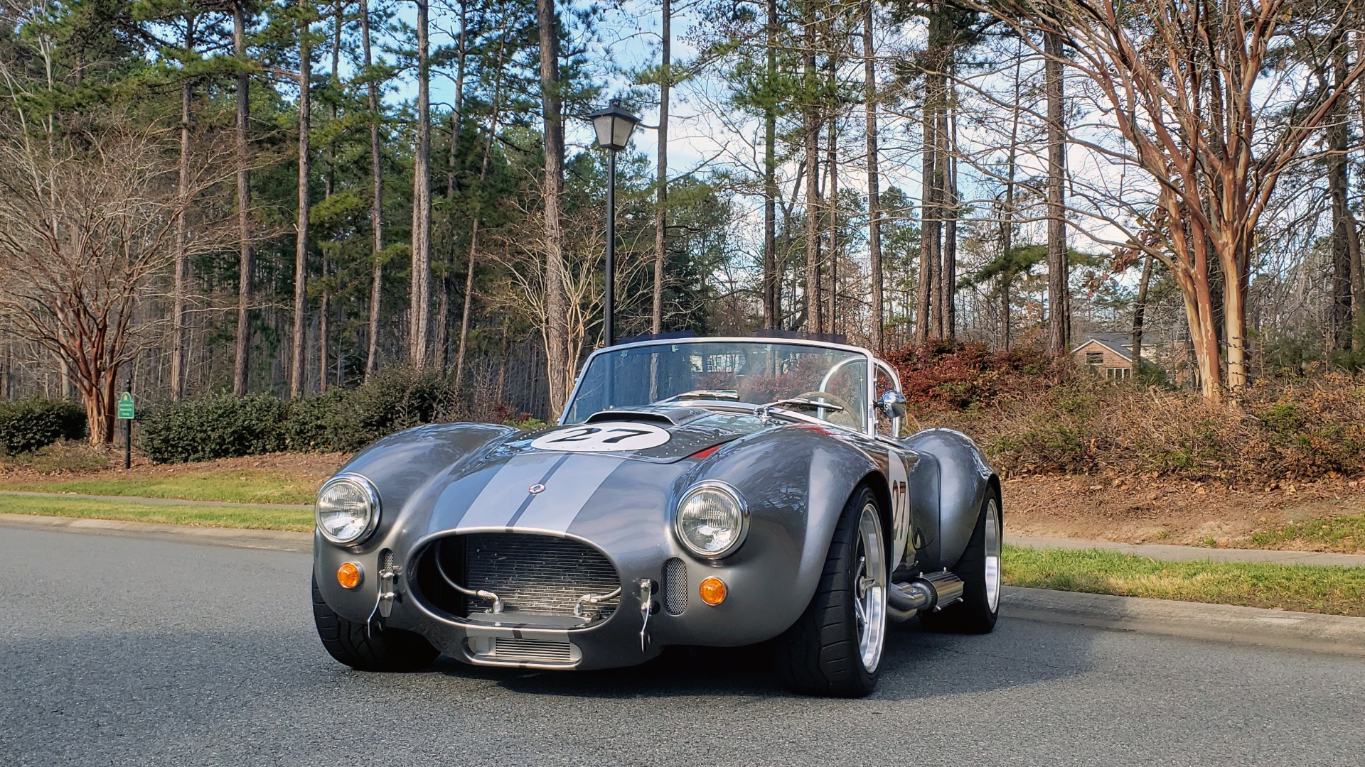 Used 1965 Ford COBRA 427 ROADSTER BY BACKDRAFT RACING ROUSH 553HP V8 / TREMEC 6-SPD / PWR STRNG for sale Sold at Formula Imports in Charlotte NC 28227 4
