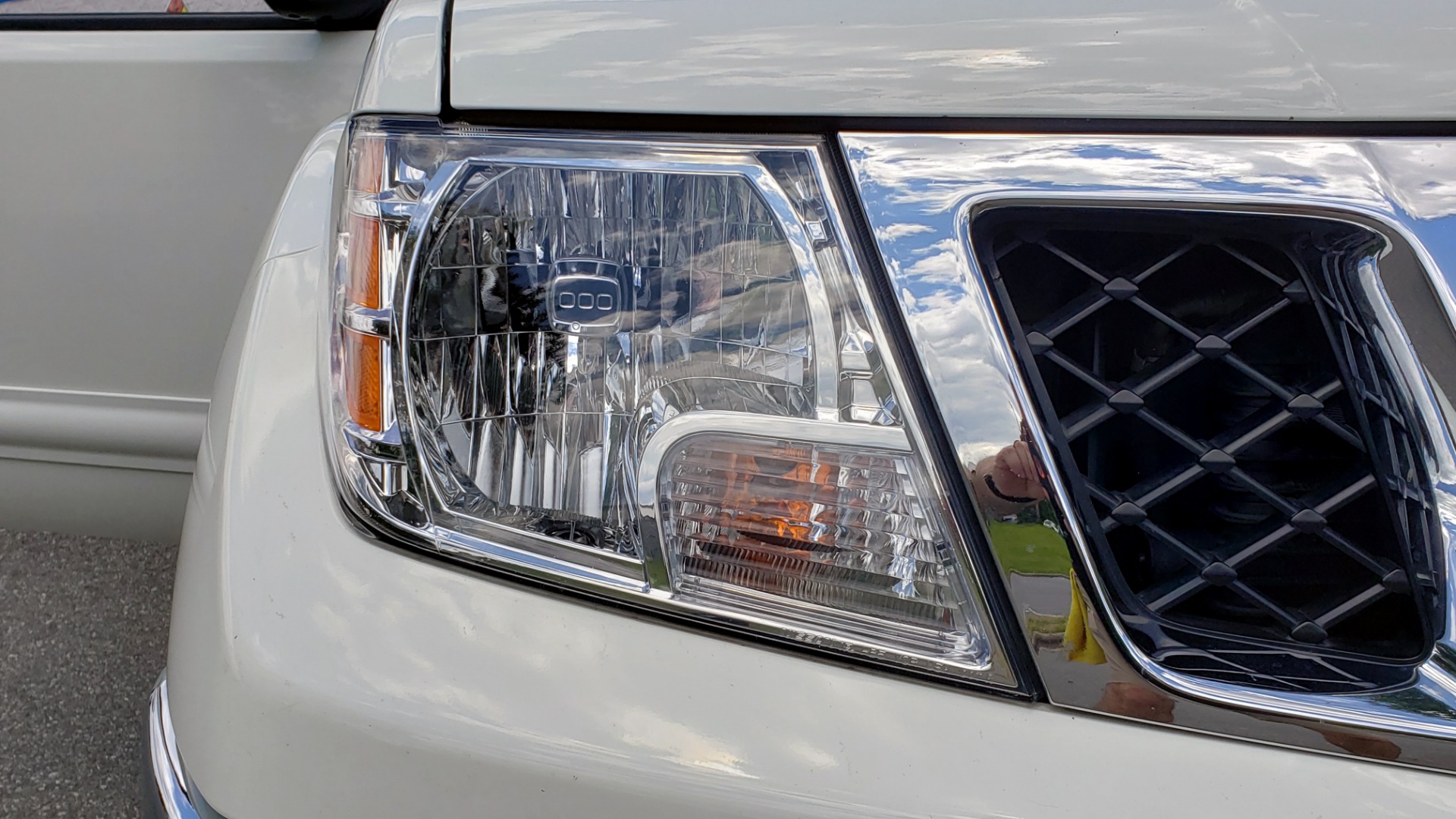 Used 2019 Nissan FRONTIER SL CREW CAB / 4X4 / NAV / SUNROOF / ROCKFORD FOSGATE / LOADED for sale Sold at Formula Imports in Charlotte NC 28227 21