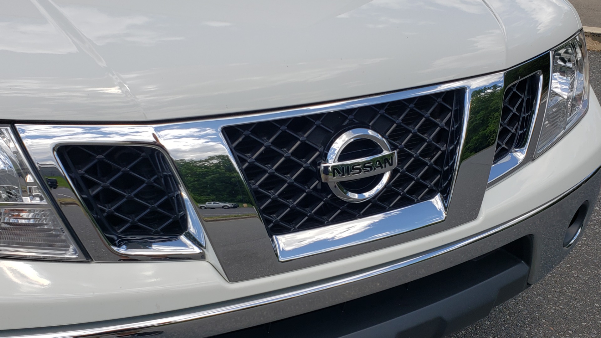 Used 2019 Nissan FRONTIER SL CREW CAB / 4X4 / NAV / SUNROOF / ROCKFORD FOSGATE / LOADED for sale Sold at Formula Imports in Charlotte NC 28227 23