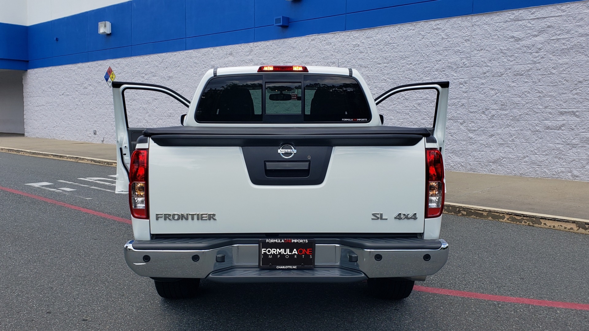 Used 2019 Nissan FRONTIER SL CREW CAB / 4X4 / NAV / SUNROOF / ROCKFORD FOSGATE / LOADED for sale Sold at Formula Imports in Charlotte NC 28227 28