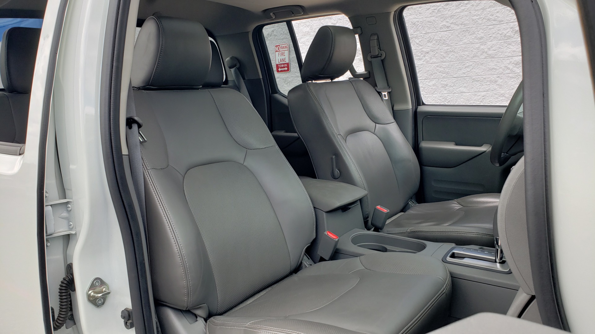Used 2019 Nissan FRONTIER SL CREW CAB / 4X4 / NAV / SUNROOF / ROCKFORD FOSGATE / LOADED for sale Sold at Formula Imports in Charlotte NC 28227 61
