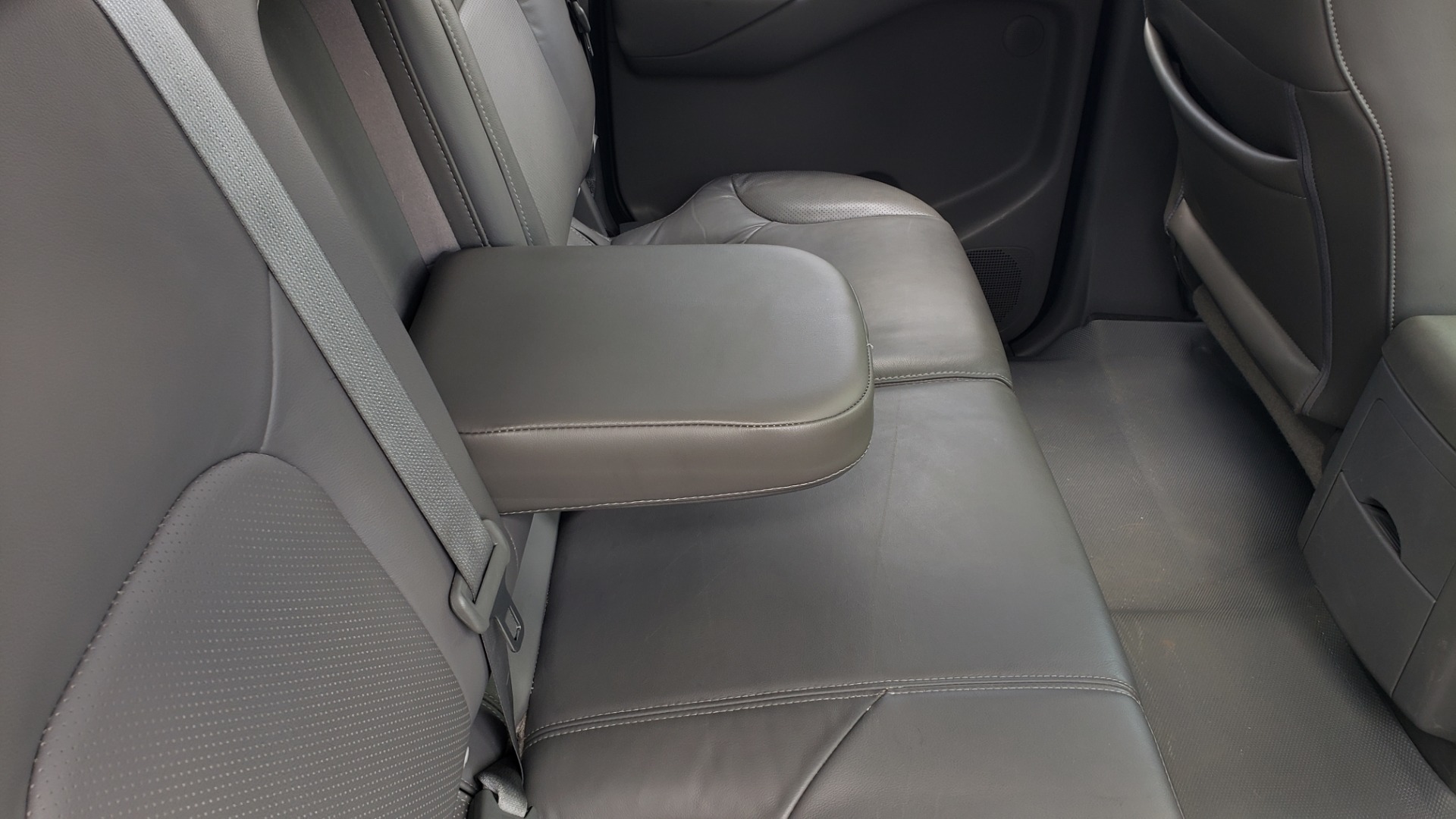 Used 2019 Nissan FRONTIER SL CREW CAB / 4X4 / NAV / SUNROOF / ROCKFORD FOSGATE / LOADED for sale Sold at Formula Imports in Charlotte NC 28227 67