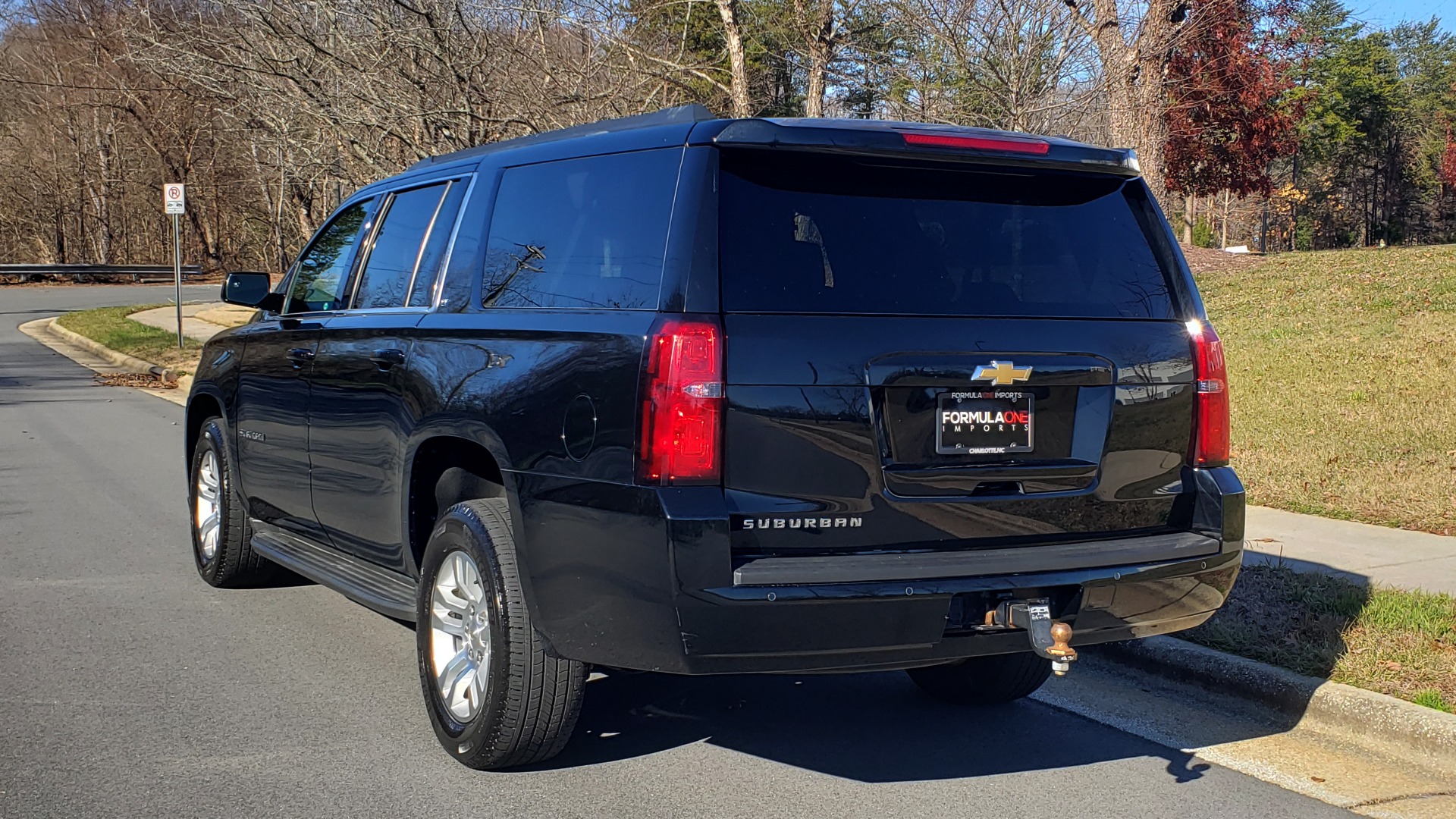 Used 2015 Chevrolet SUBURBAN LT 2WD / NAV / LEATHER / BOSE / 3-ROW / REARVIEW for sale Sold at Formula Imports in Charlotte NC 28227 4