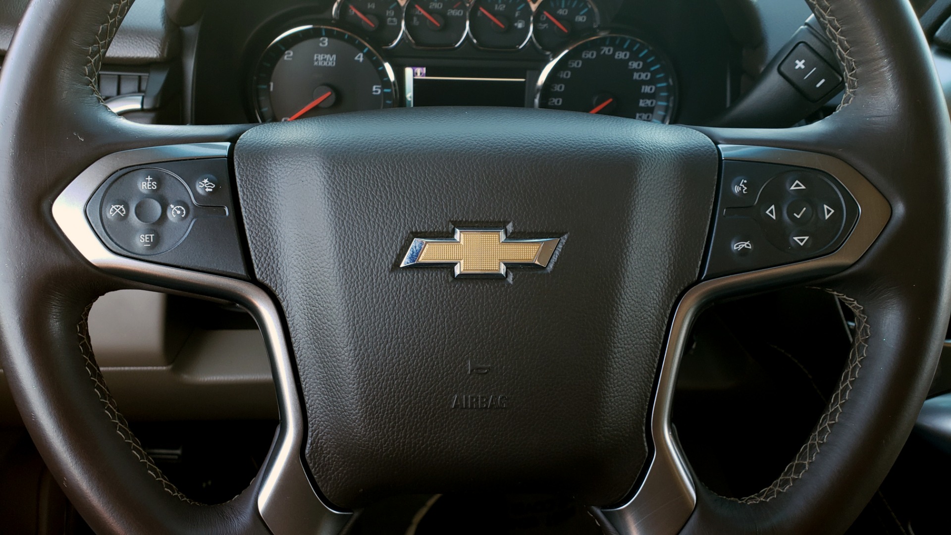 Used 2015 Chevrolet SUBURBAN LT 2WD / NAV / LEATHER / BOSE / 3-ROW / REARVIEW for sale Sold at Formula Imports in Charlotte NC 28227 42