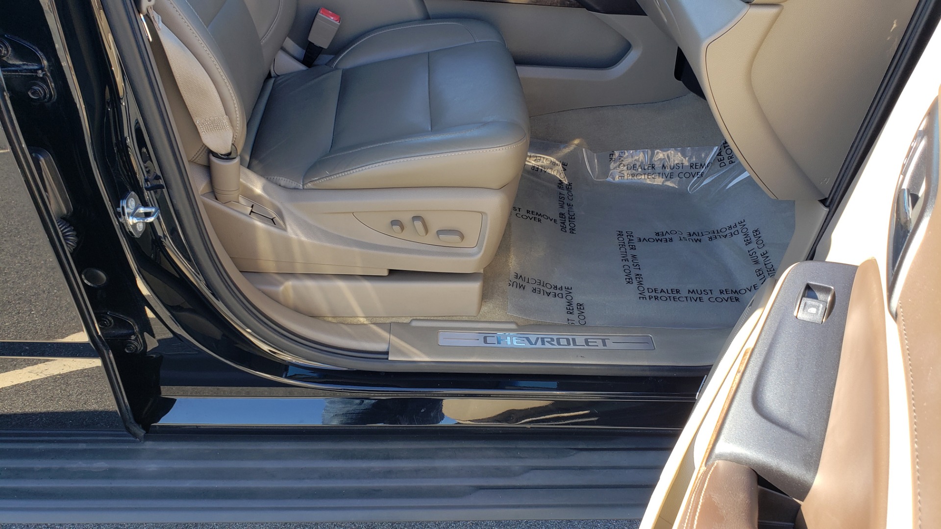 Used 2015 Chevrolet SUBURBAN LT 2WD / NAV / LEATHER / BOSE / 3-ROW / REARVIEW for sale Sold at Formula Imports in Charlotte NC 28227 70