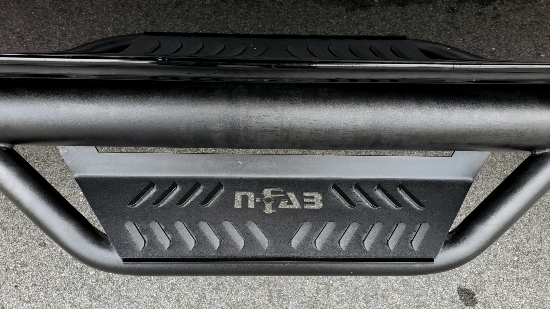 Used 2019 Ram 1500 LARAMIE SPORT / 2WD / 5.7L HEMI / NAV / BLIND SPOT / HTD STS / REARVIEW for sale Sold at Formula Imports in Charlotte NC 28227 13