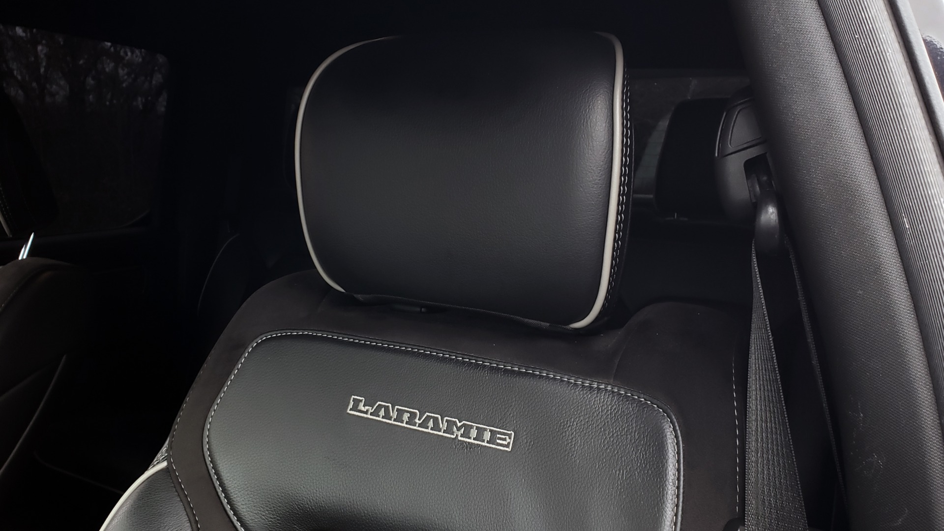 Used 2019 Ram 1500 LARAMIE SPORT / 2WD / 5.7L HEMI / NAV / BLIND SPOT / HTD STS / REARVIEW for sale Sold at Formula Imports in Charlotte NC 28227 19