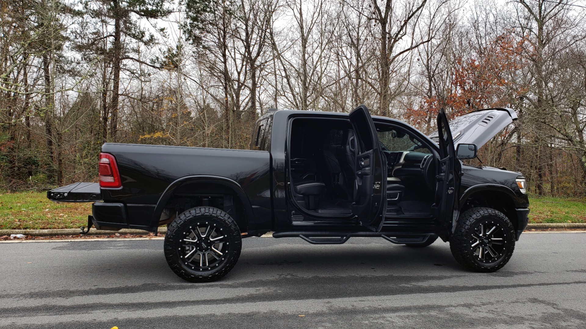 Used 2019 Ram 1500 LARAMIE SPORT / 2WD / 5.7L HEMI / NAV / BLIND SPOT / HTD STS / REARVIEW for sale Sold at Formula Imports in Charlotte NC 28227 21