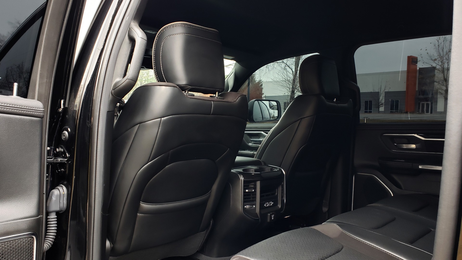 Used 2019 Ram 1500 LARAMIE SPORT / 2WD / 5.7L HEMI / NAV / BLIND SPOT / HTD STS / REARVIEW for sale Sold at Formula Imports in Charlotte NC 28227 76