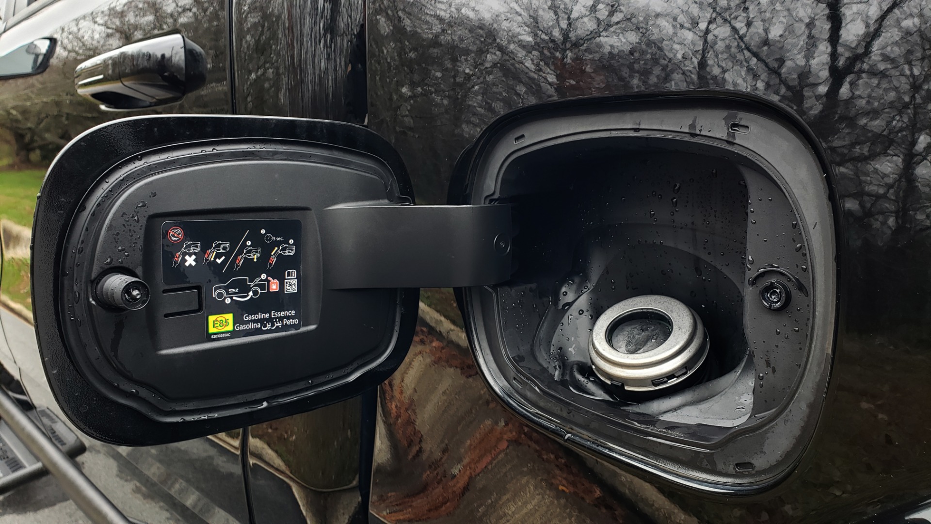 Used 2019 Ram 1500 LARAMIE SPORT / 2WD / 5.7L HEMI / NAV / BLIND SPOT / HTD STS / REARVIEW for sale Sold at Formula Imports in Charlotte NC 28227 78