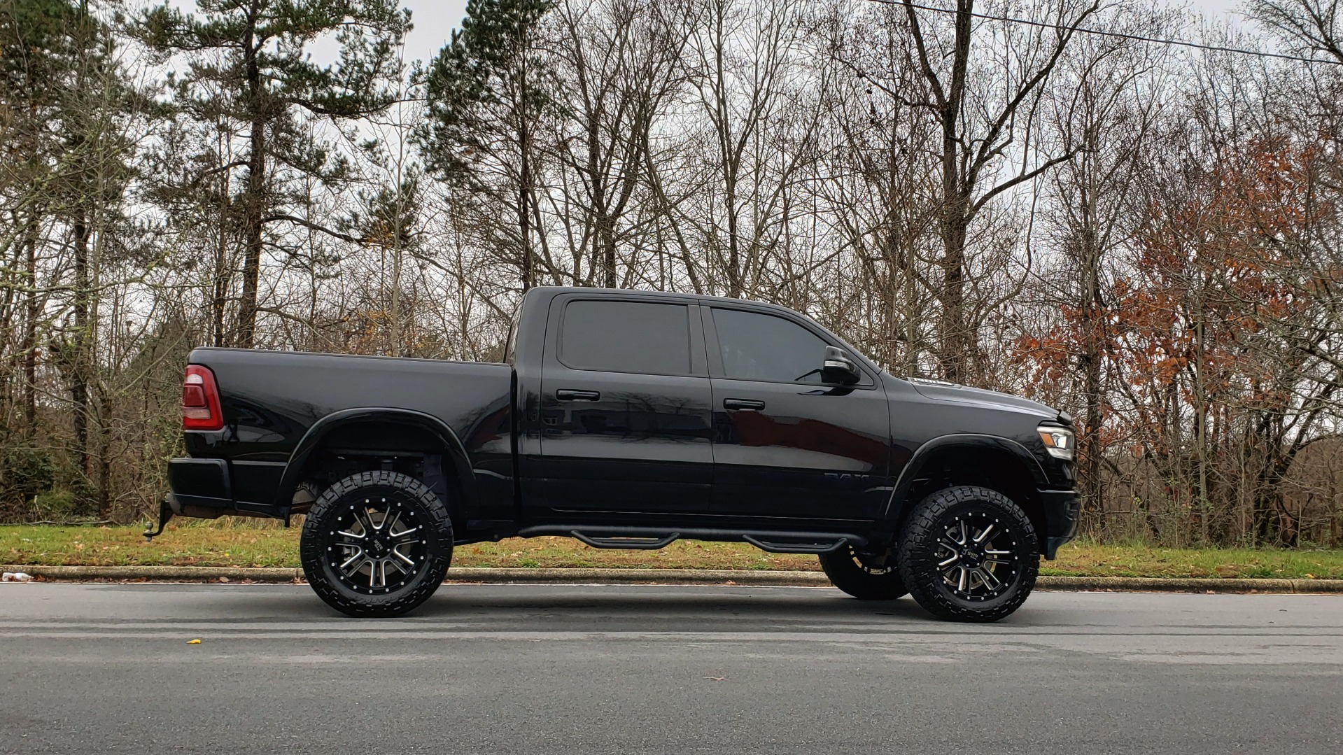 Used 2019 Ram 1500 LARAMIE SPORT / 2WD / 5.7L HEMI / NAV / BLIND SPOT / HTD STS / REARVIEW for sale Sold at Formula Imports in Charlotte NC 28227 8