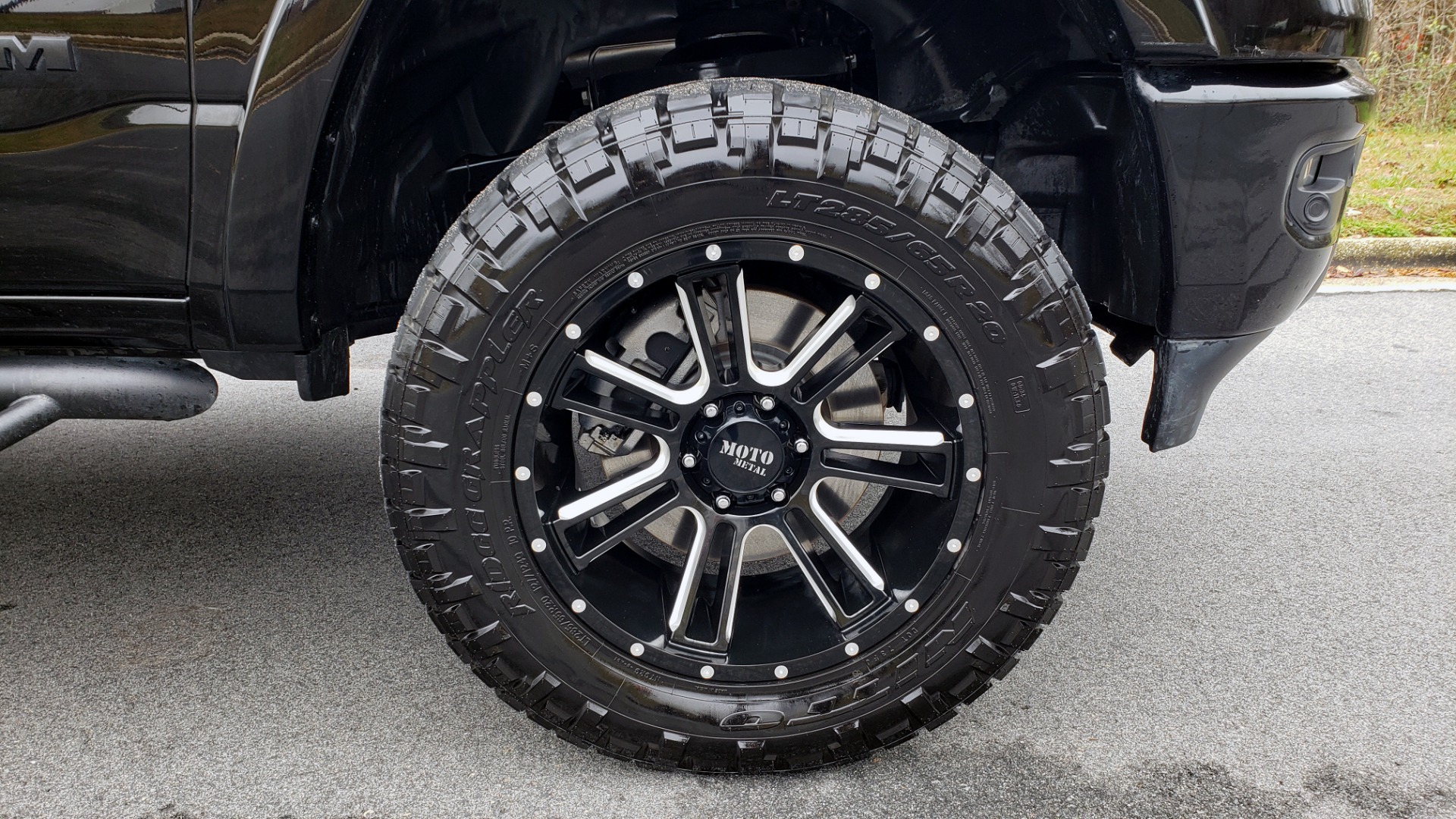 Used 2019 Ram 1500 LARAMIE SPORT / 2WD / 5.7L HEMI / NAV / BLIND SPOT / HTD STS / REARVIEW for sale Sold at Formula Imports in Charlotte NC 28227 99