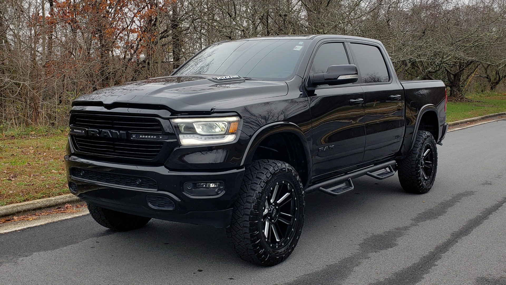 Used 2019 Ram 1500 LARAMIE SPORT / 2WD / 5.7L HEMI / NAV / BLIND SPOT / HTD STS / REARVIEW for sale Sold at Formula Imports in Charlotte NC 28227 1