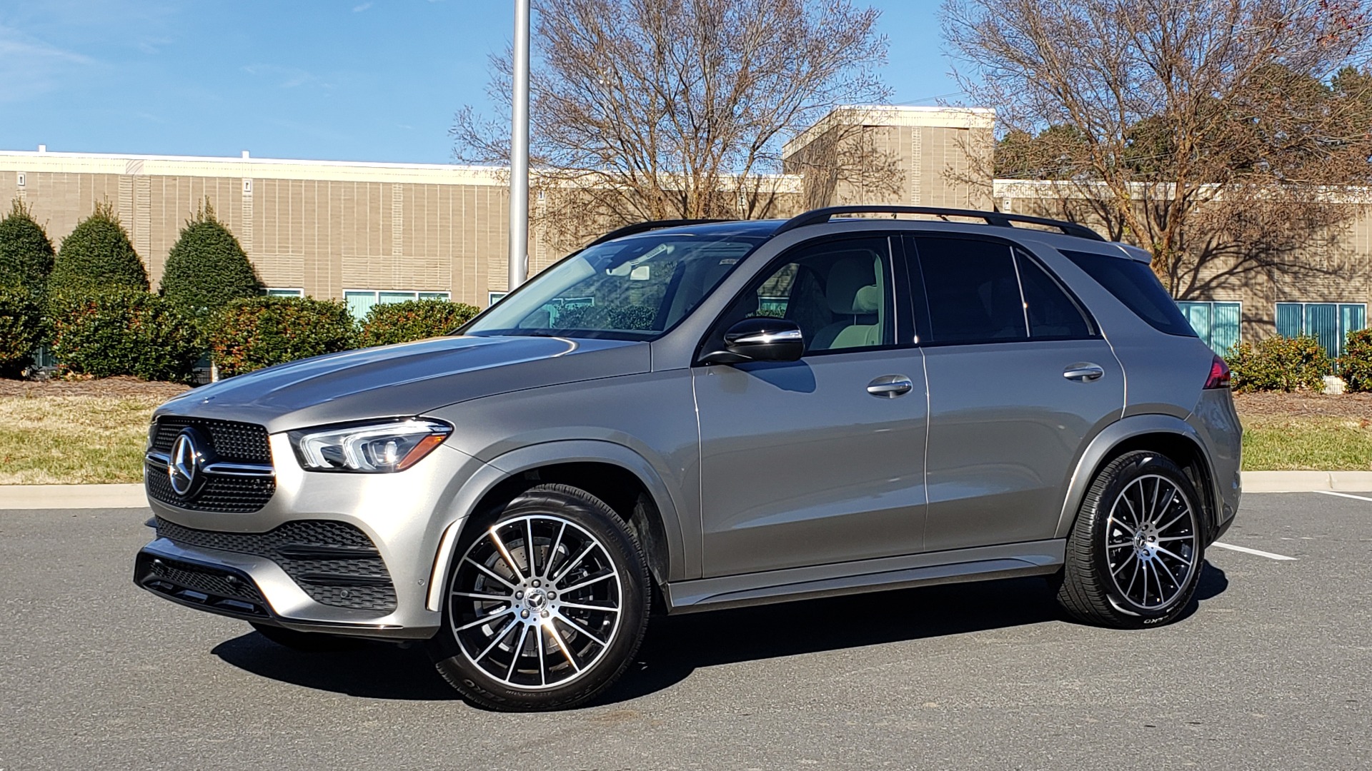 Used 2020 Mercedes-Benz GLE 350 PREMIUM / NAV / PARK ASST / NIGHT PKG / AMG LINE EXT / REARVIEW for sale Sold at Formula Imports in Charlotte NC 28227 2