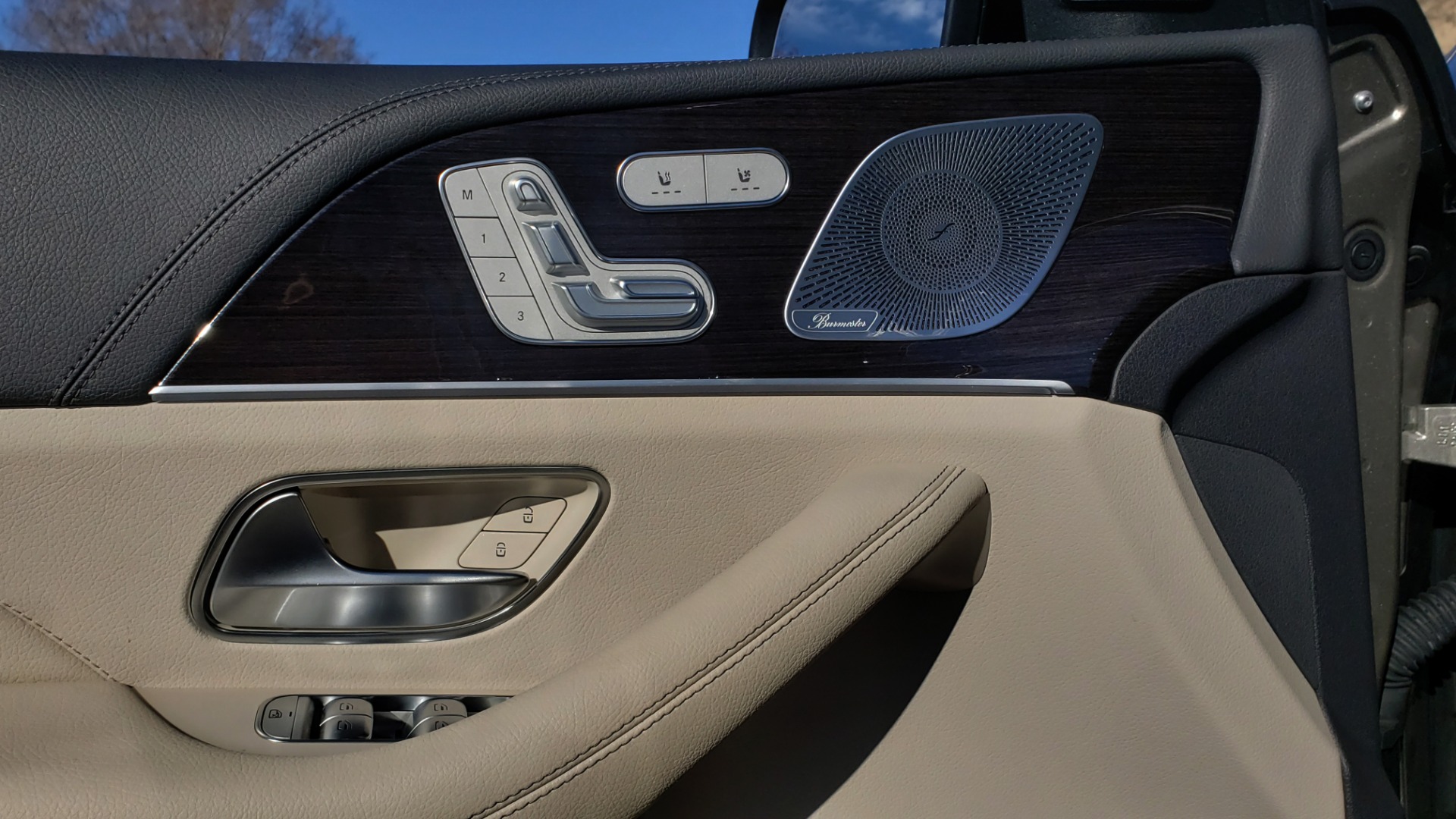 Used 2020 Mercedes-Benz GLE 350 PREMIUM / NAV / PARK ASST / NIGHT PKG / AMG LINE EXT / REARVIEW for sale Sold at Formula Imports in Charlotte NC 28227 42